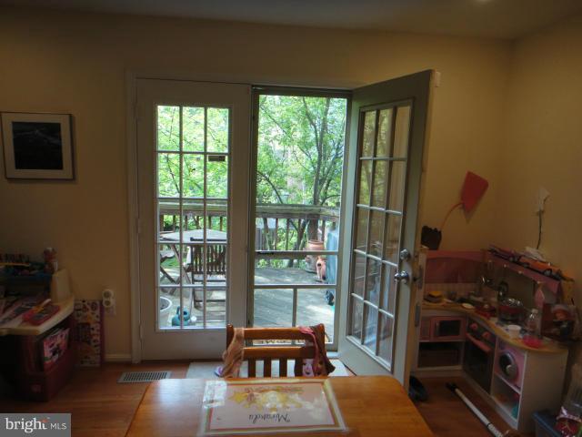 DOMINION - Residential Lease