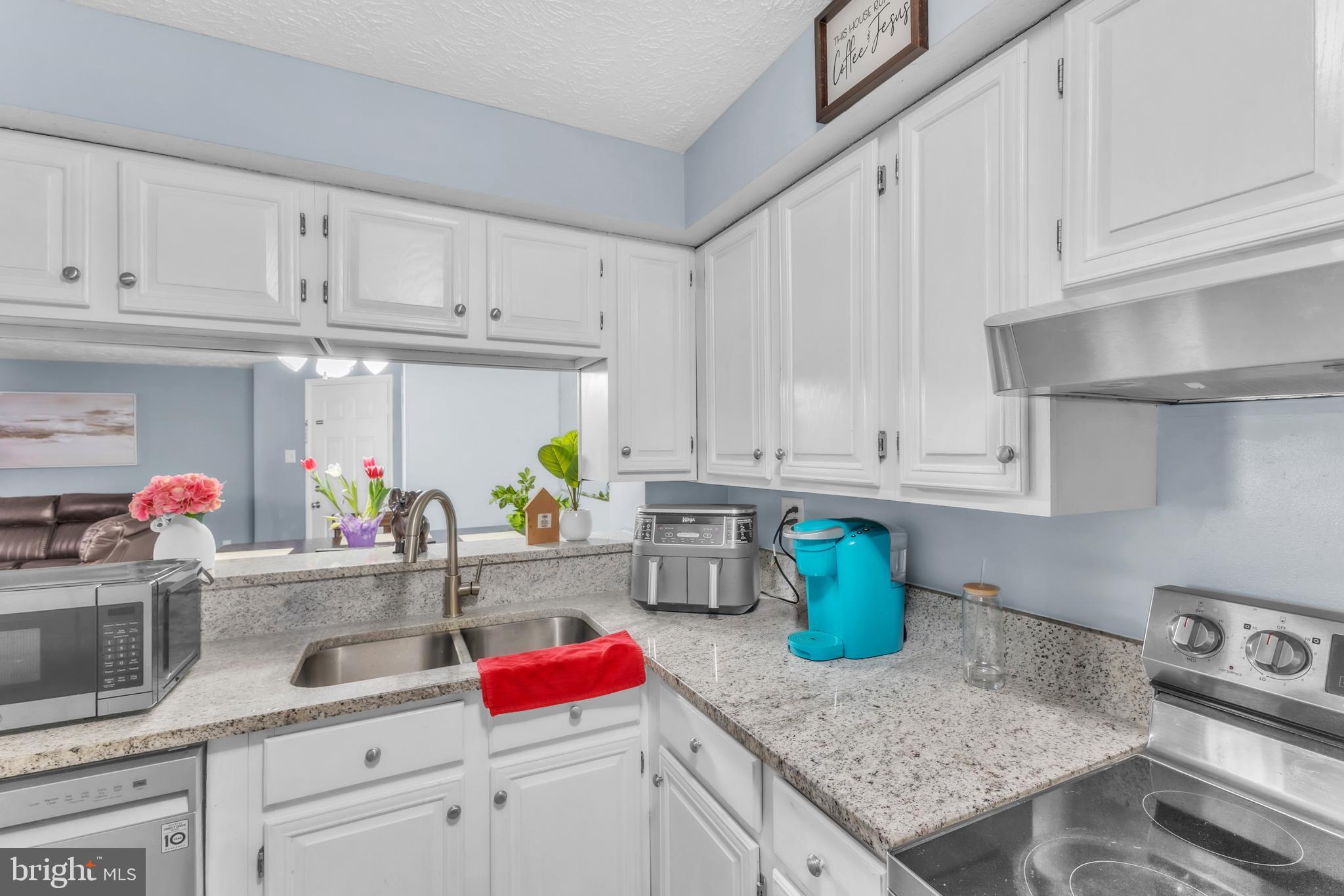 DAMASCUS GARDENS - Residential