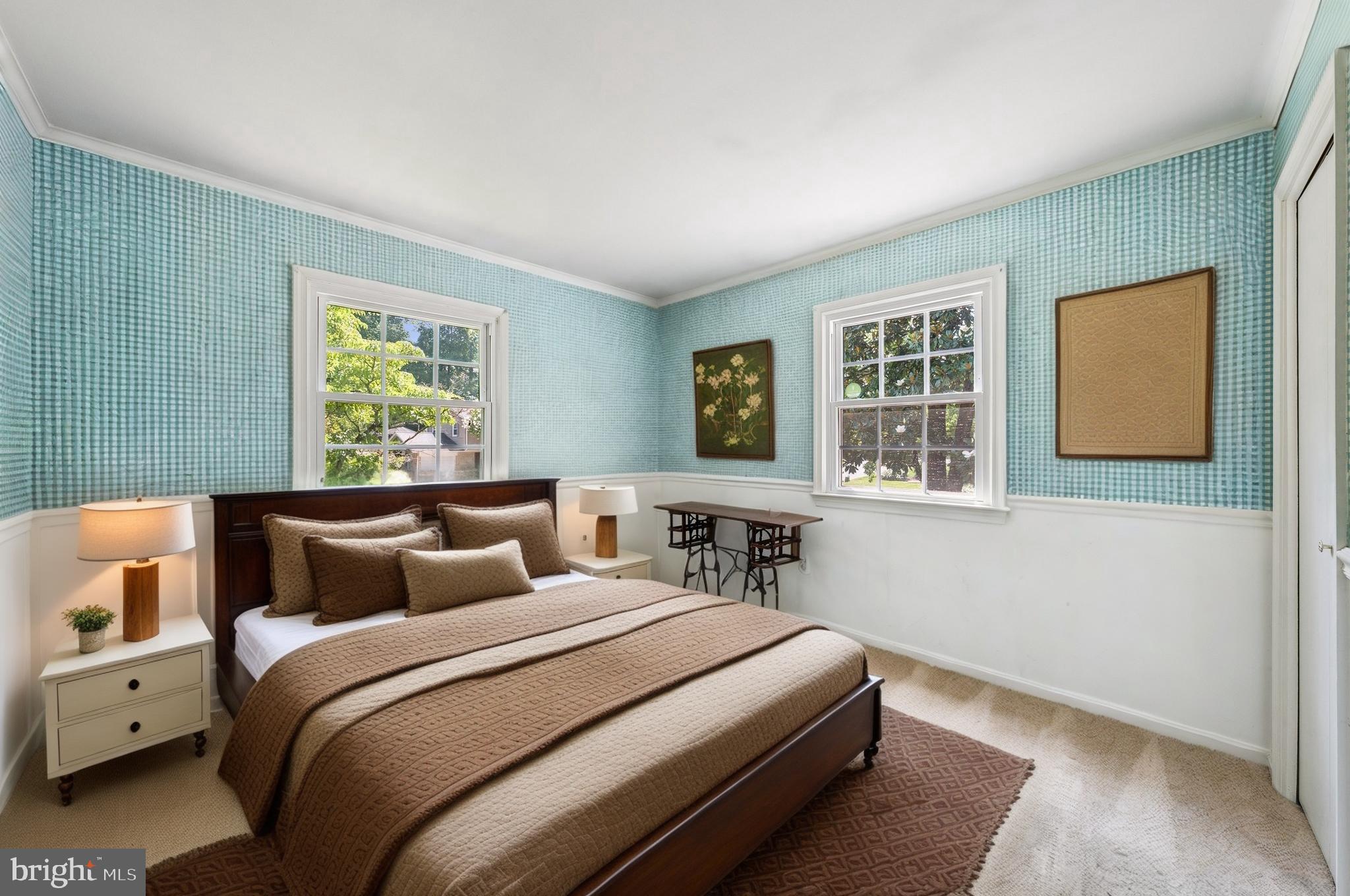 DIAMOND COURTS - Residential