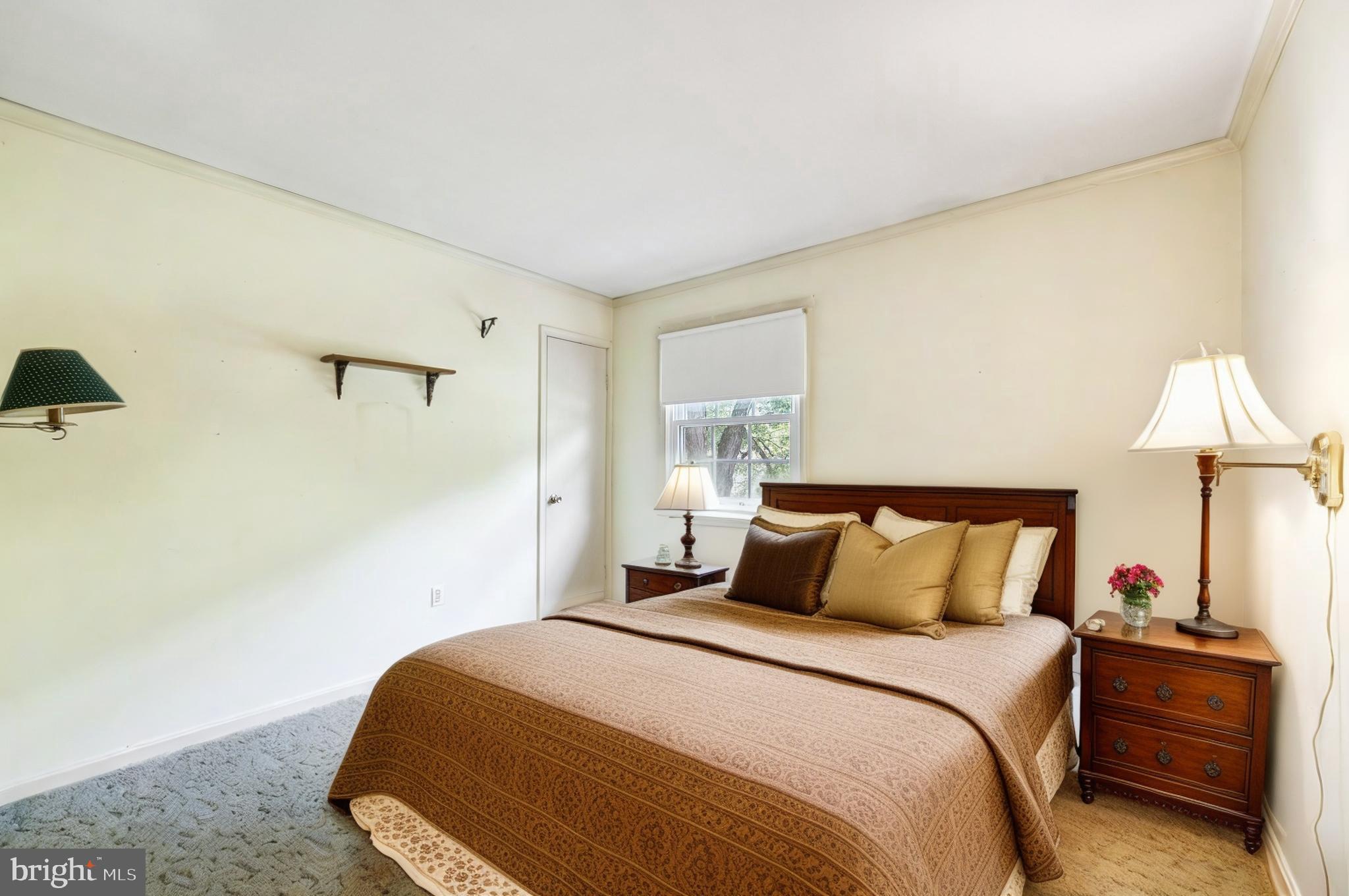 DIAMOND COURTS - Residential