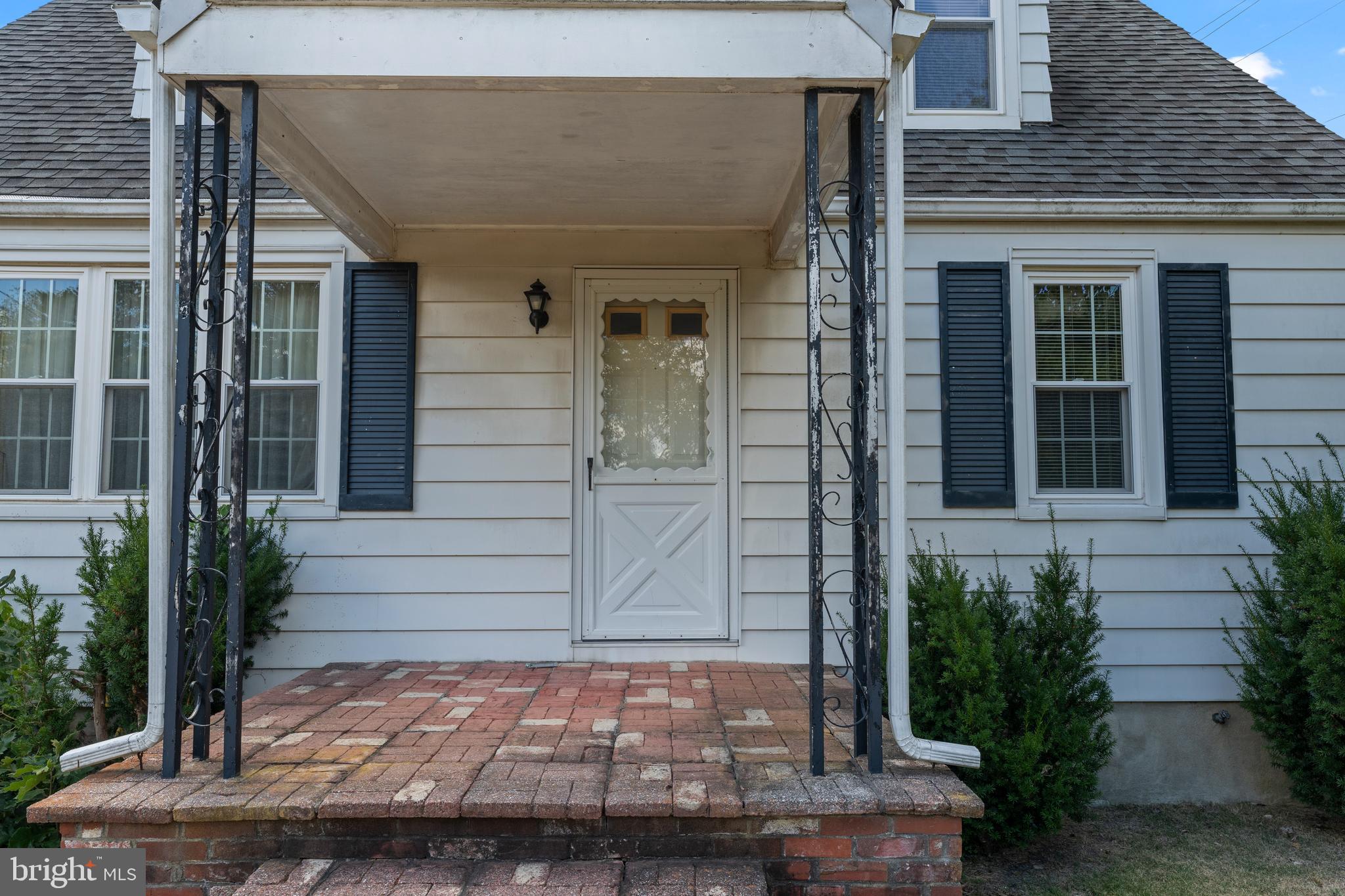 315 OLD WHITE HORSE PIKE