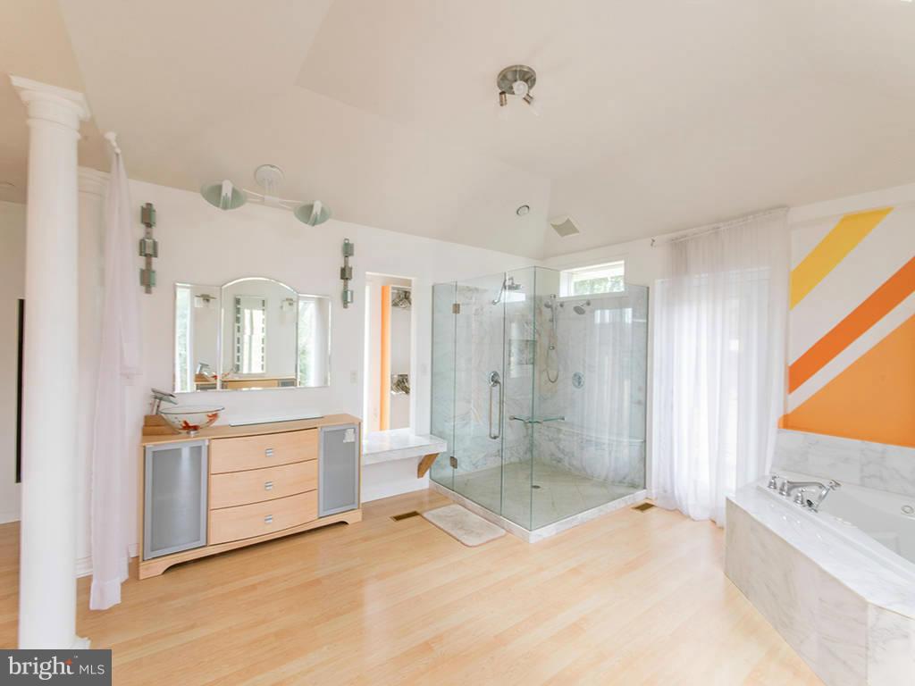 TOM HALL PLACE - Residential Lease