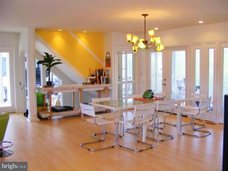 TOM HALL PLACE - Residential Lease