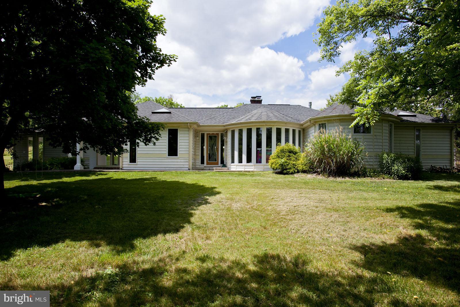 TOM HALL PLACE - Residential Lease