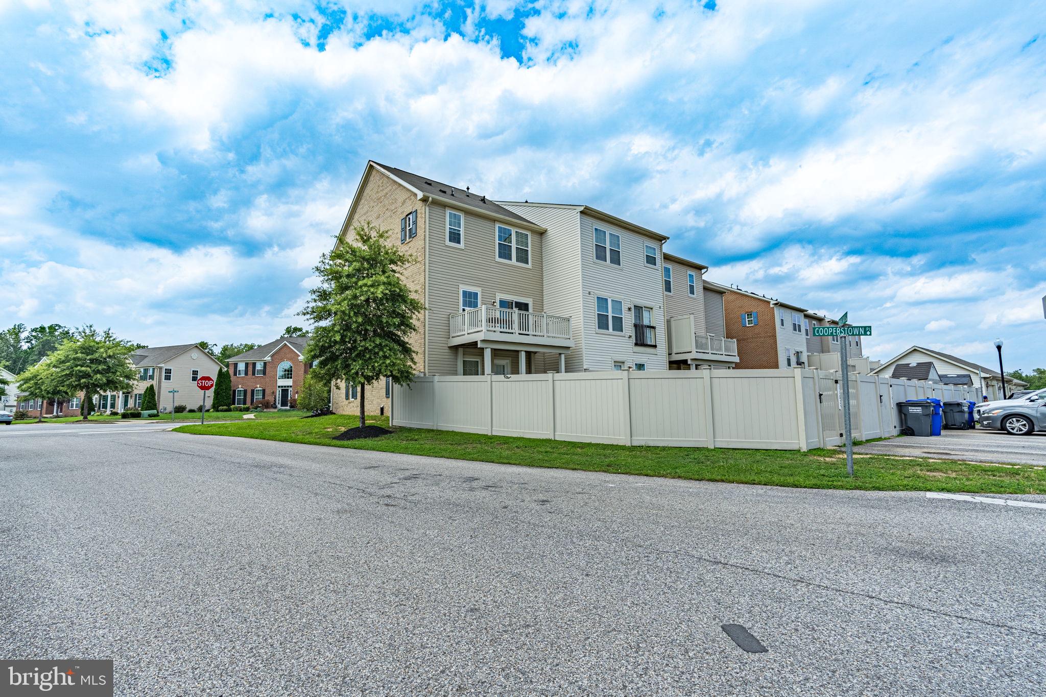ST CHARLES SUB - FIELDSIDE - Residential