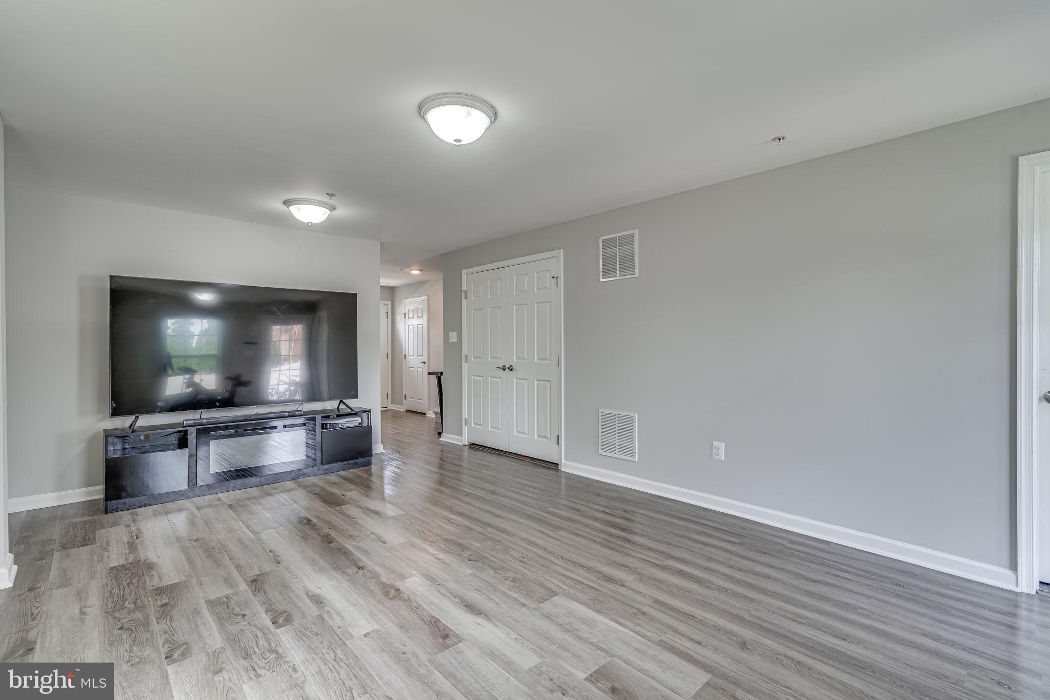 ST CHARLES SUB - FIELDSIDE - Residential