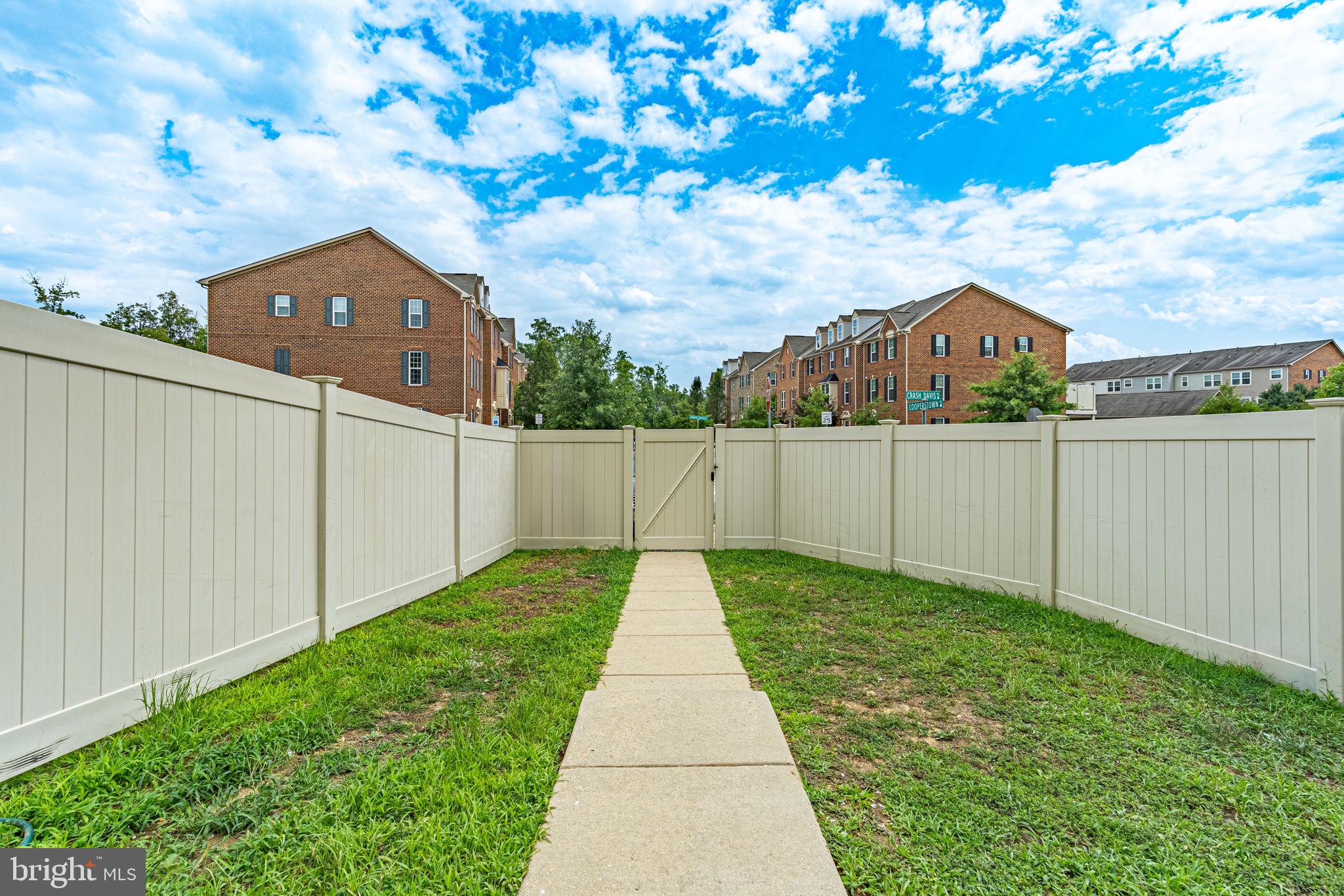 ST CHARLES SUB - FIELDSIDE - Residential
