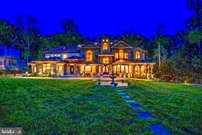 WOODSIDE ESTATES - Residential Lease