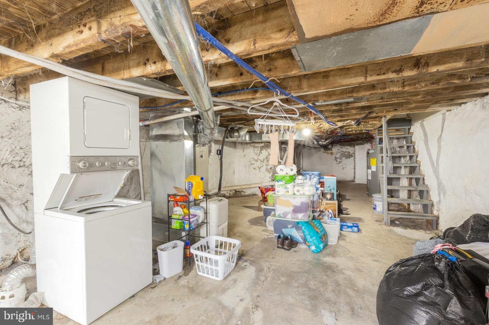 POINT BREEZE - Residential Lease