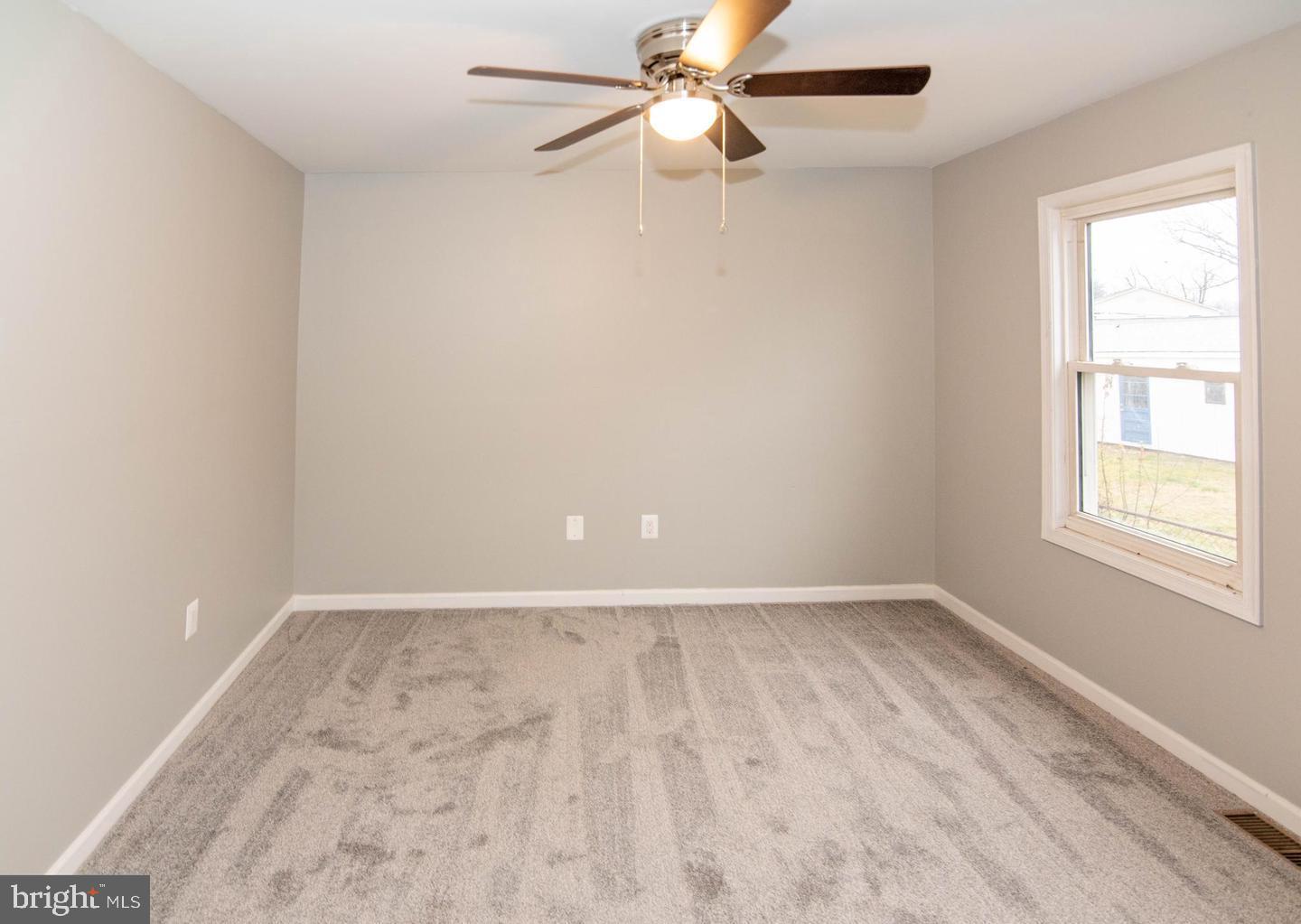 PERRY POINT - Residential Lease