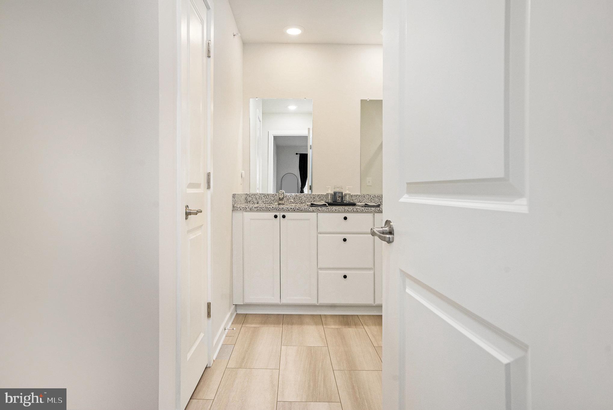 RIVER POINTE - Residential