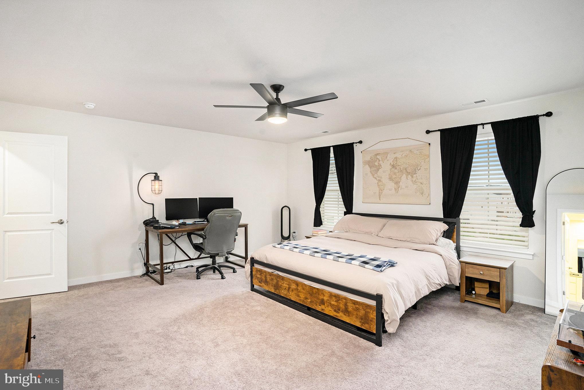 RIVER POINTE - Residential