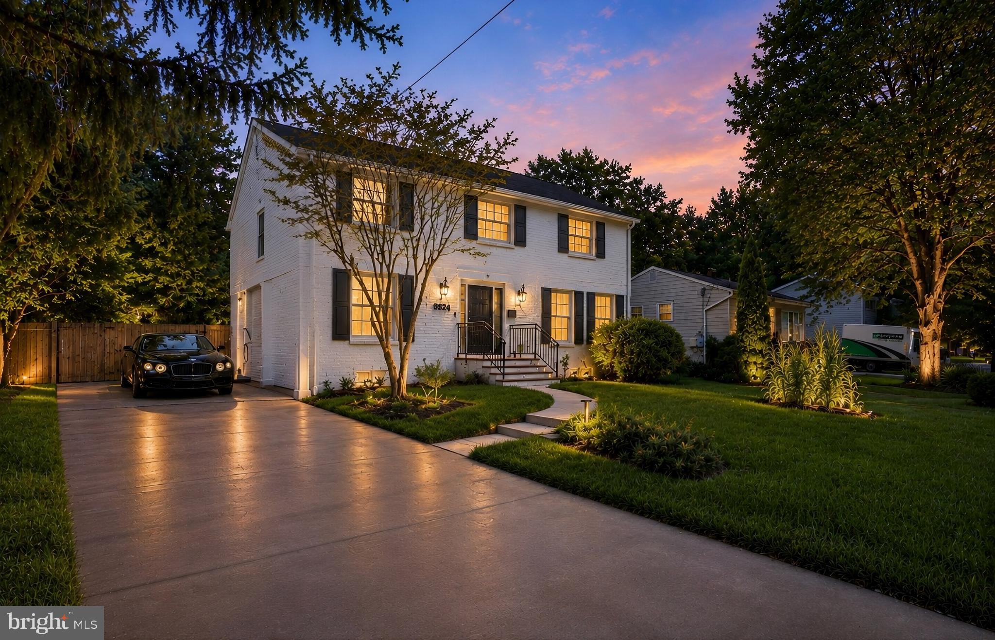2524 SWIFT RUN STREET