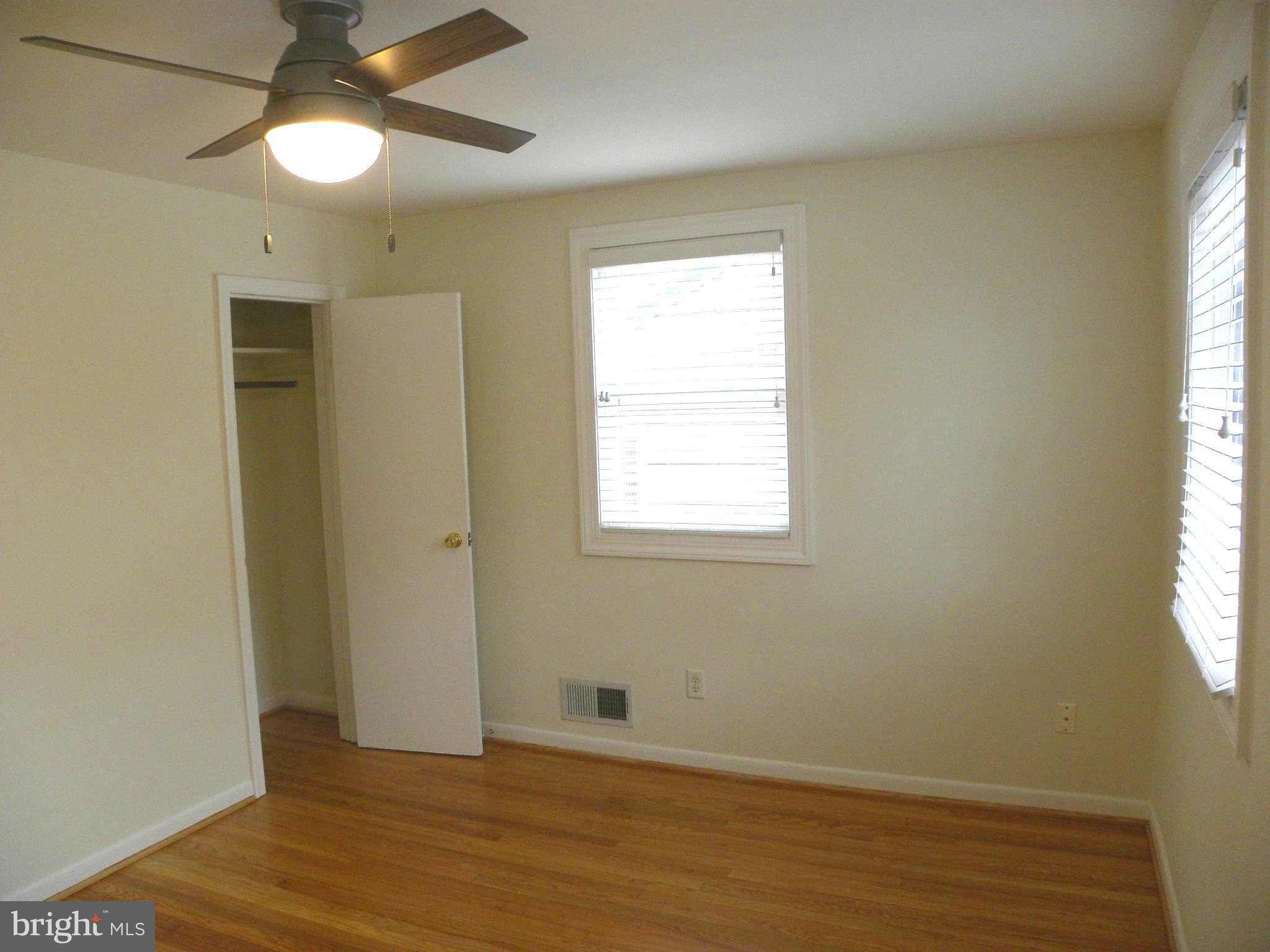 OLD TOWN - Commercial Lease