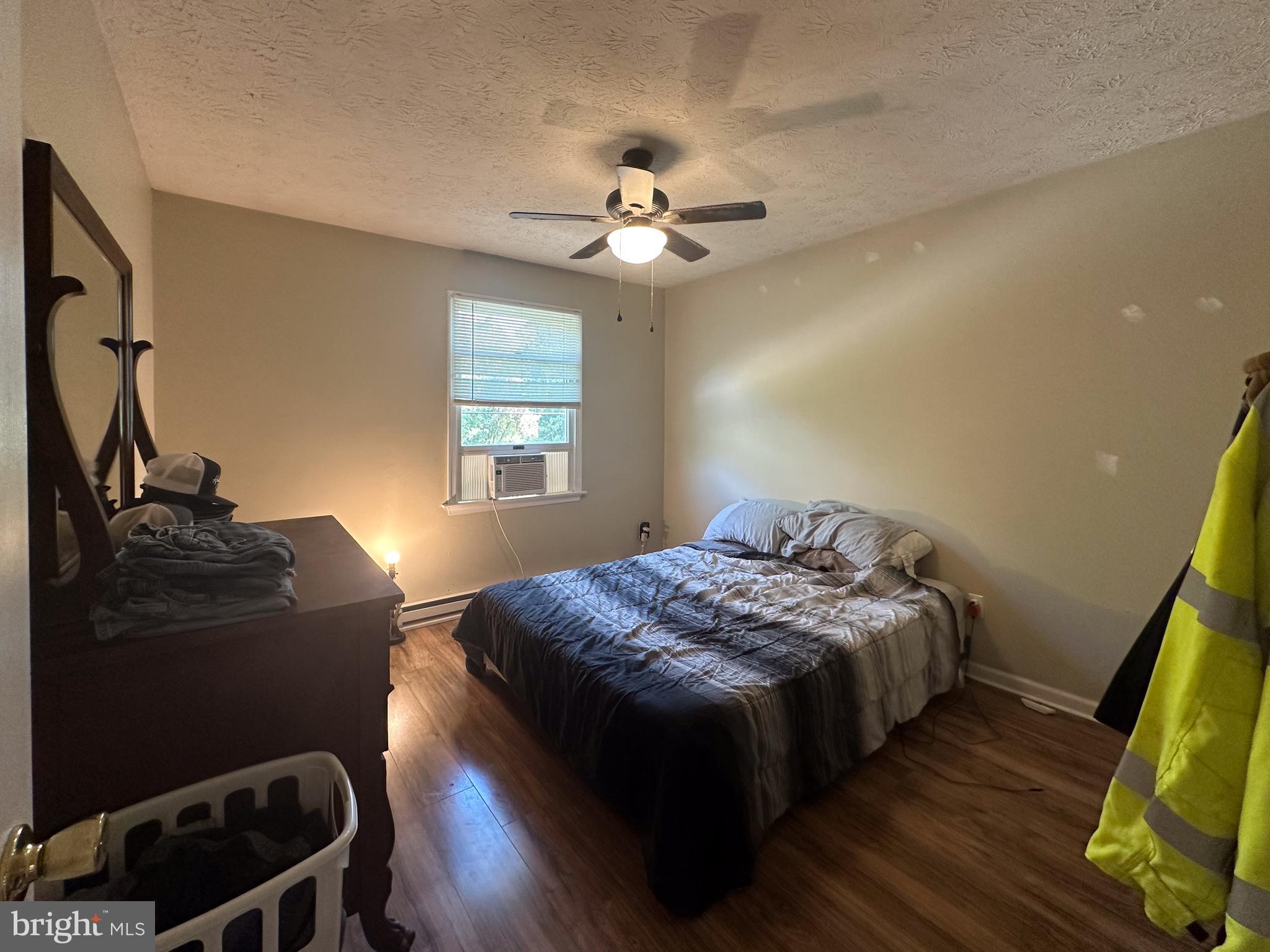 TOWN OF ROMNEY - Residential