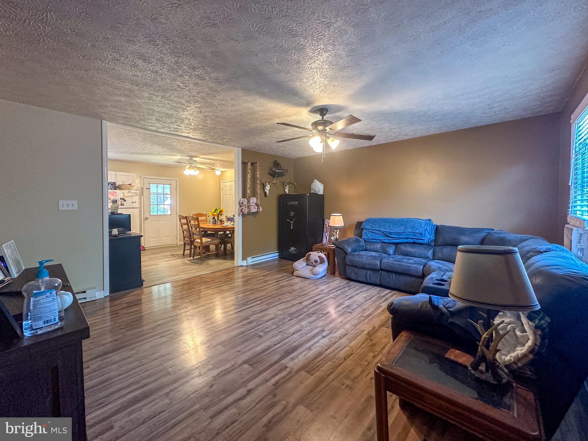 TOWN OF ROMNEY - Residential