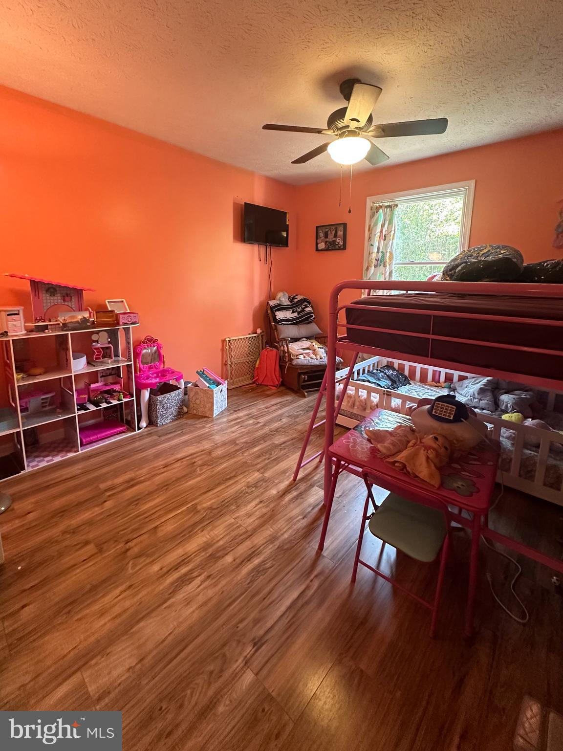 TOWN OF ROMNEY - Residential