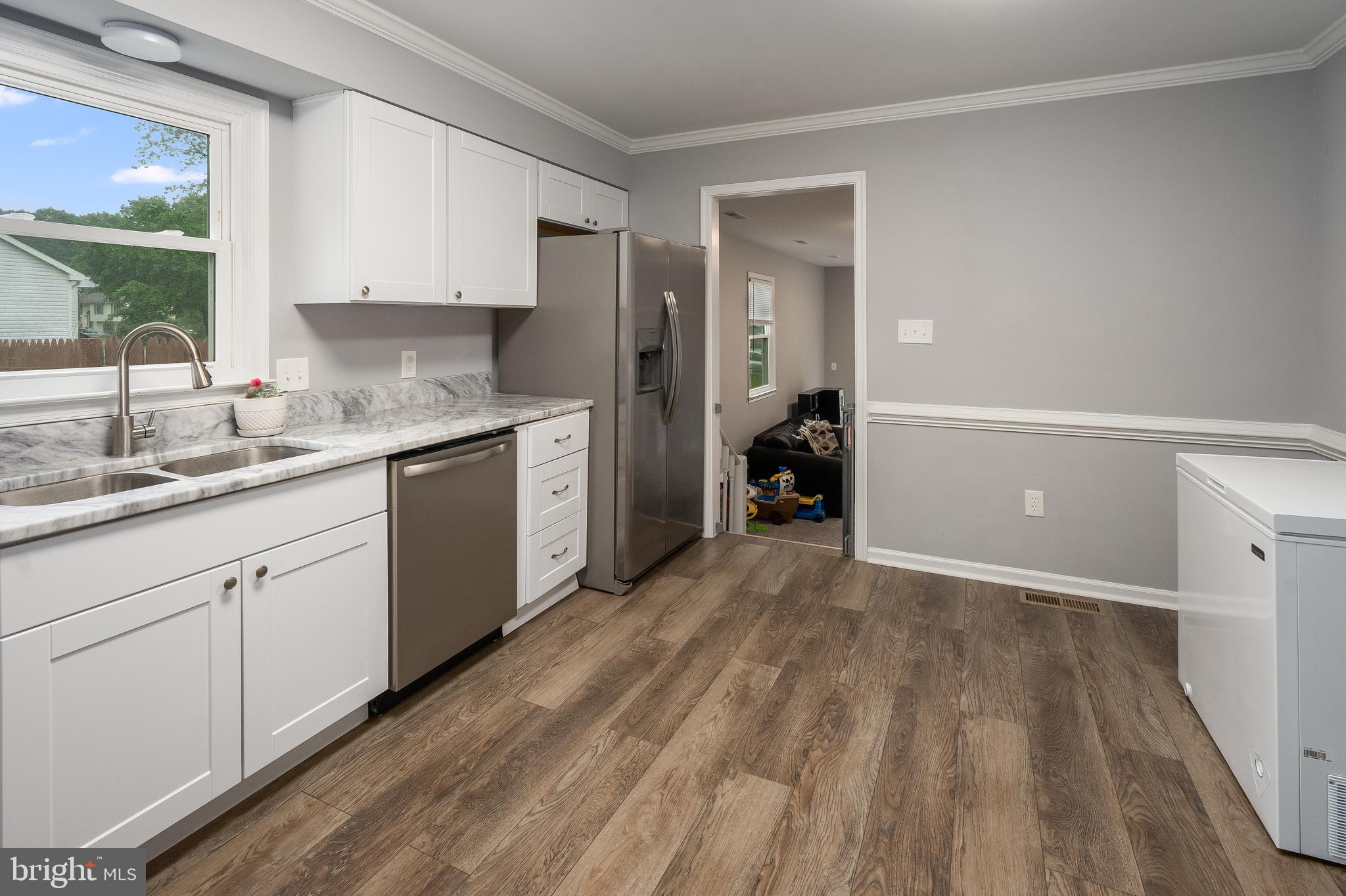 DEVONNE WOODS - Residential