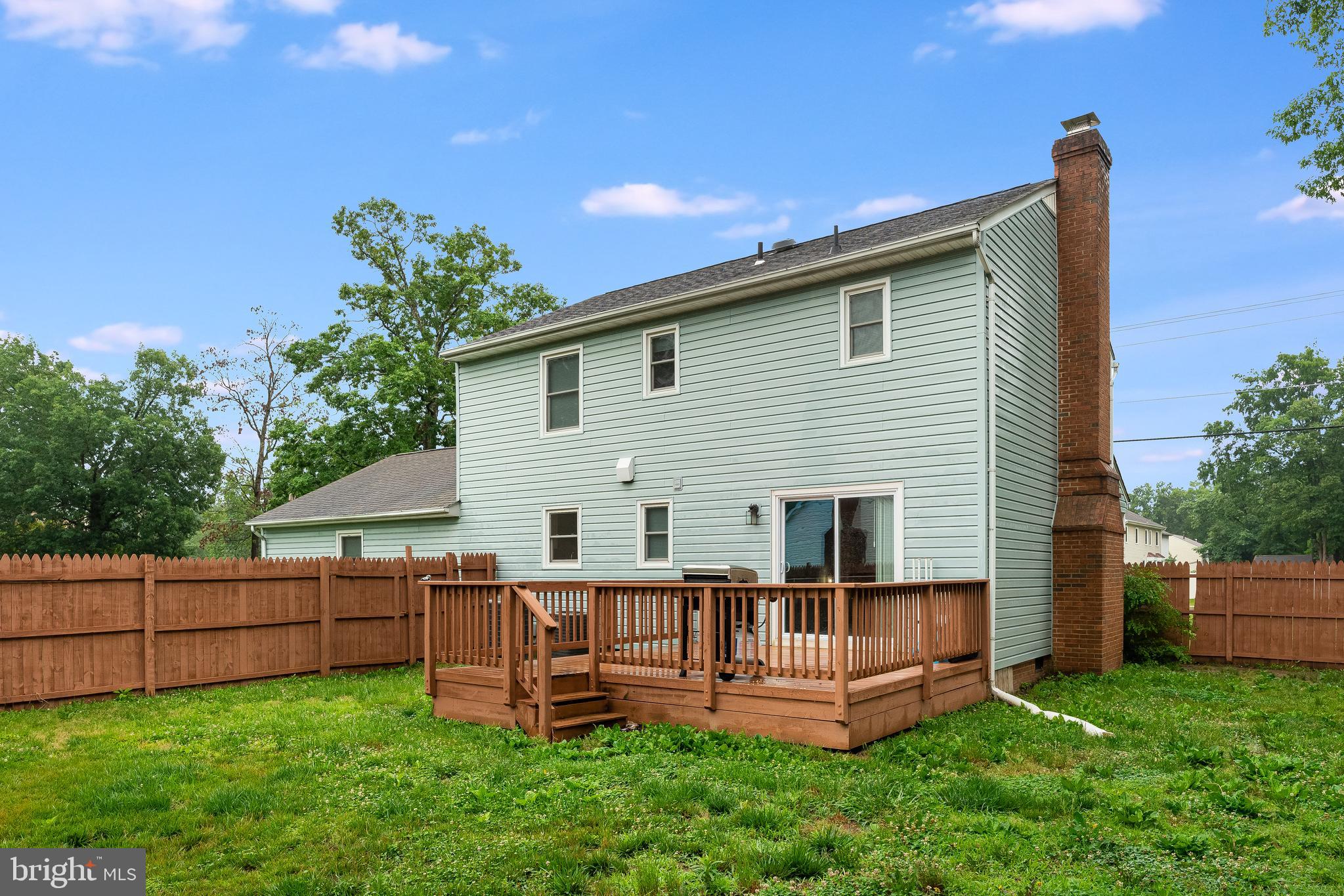 DEVONNE WOODS - Residential