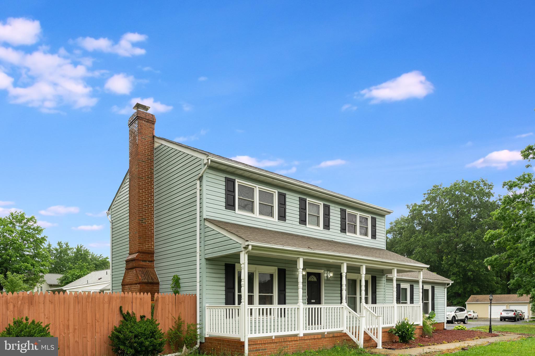 DEVONNE WOODS - Residential