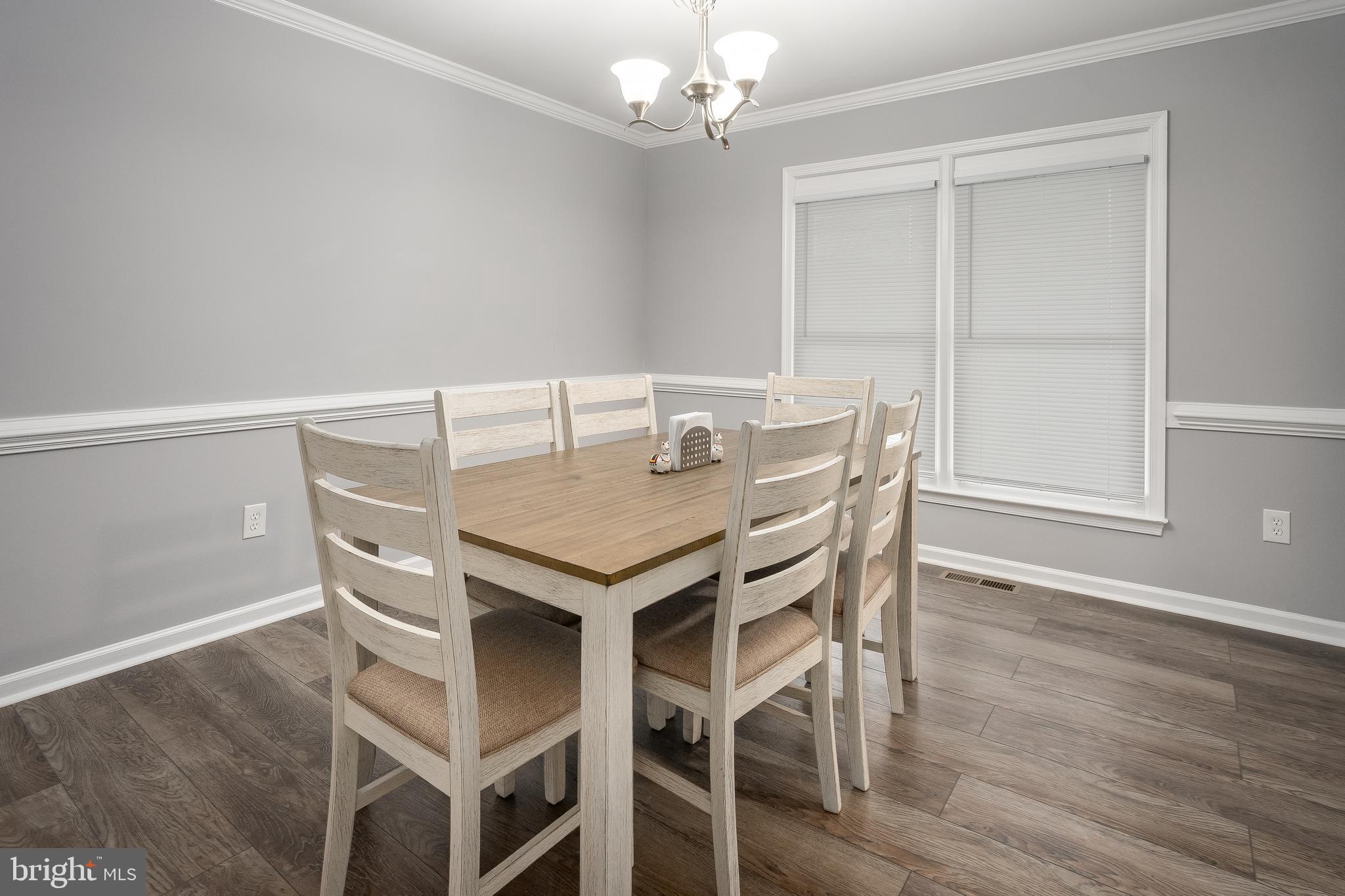 DEVONNE WOODS - Residential