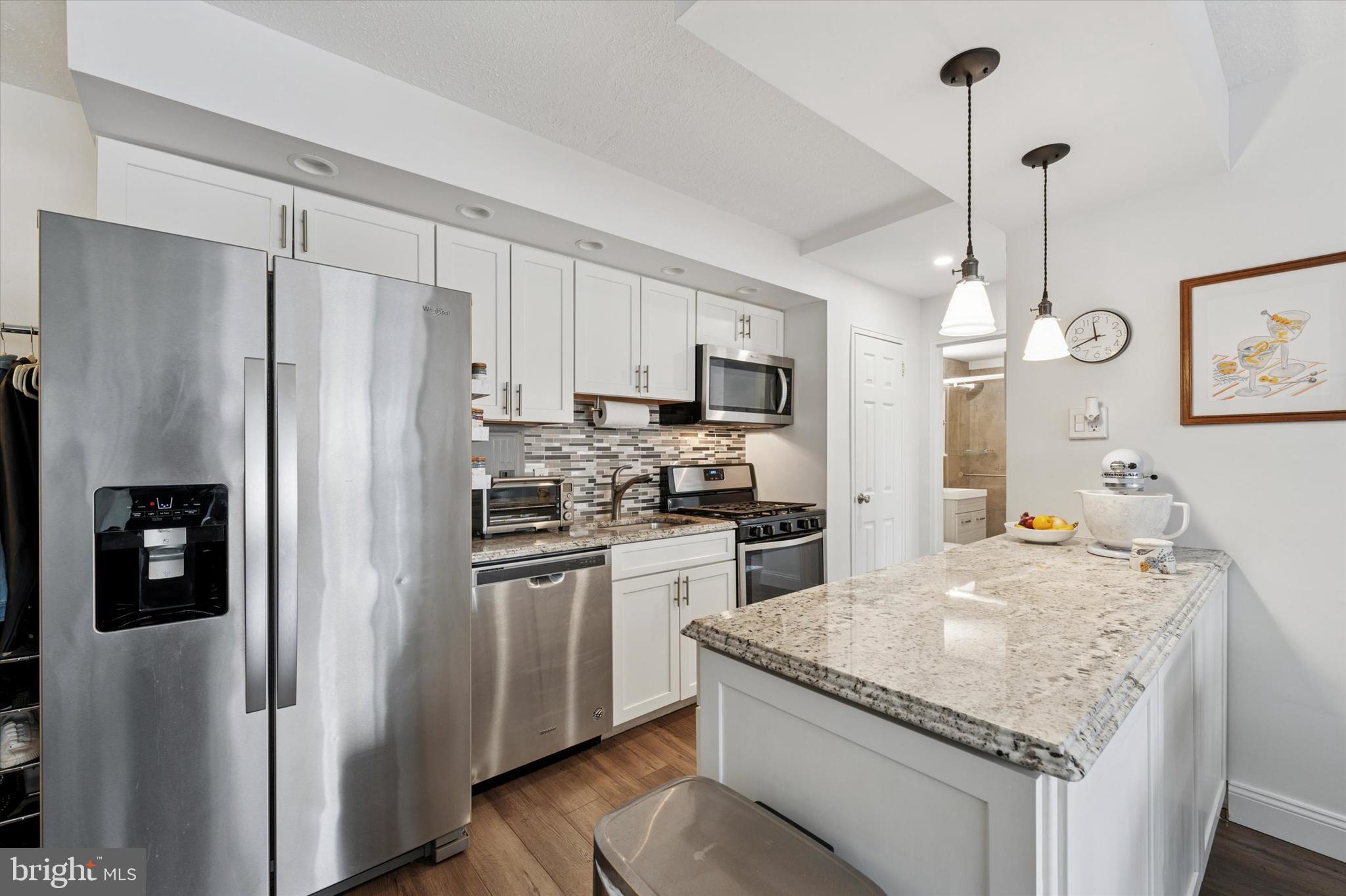 RITTENHOUSE SQUARE - Residential