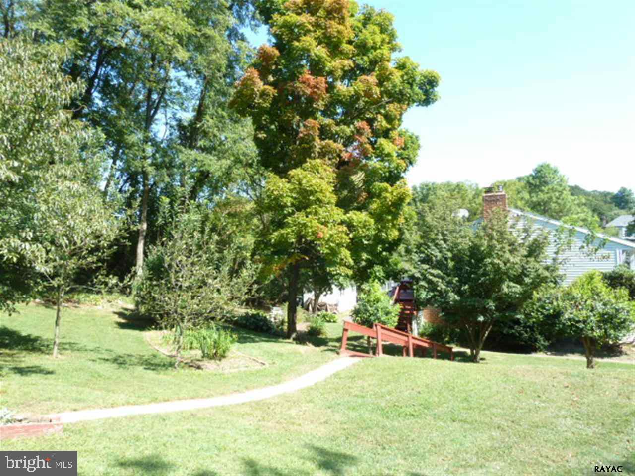 COLONIAL HEIGHTS - Residential