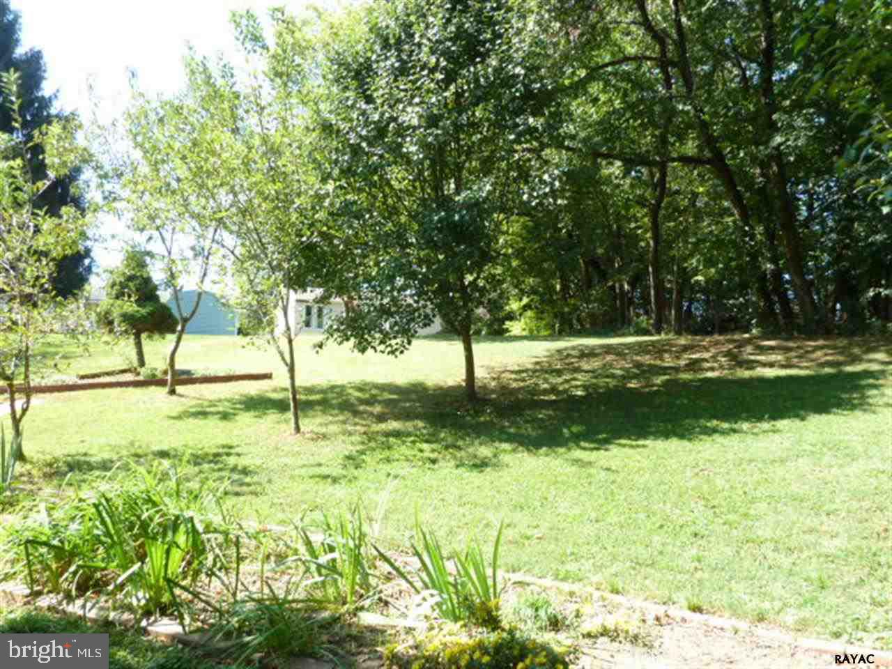COLONIAL HEIGHTS - Residential