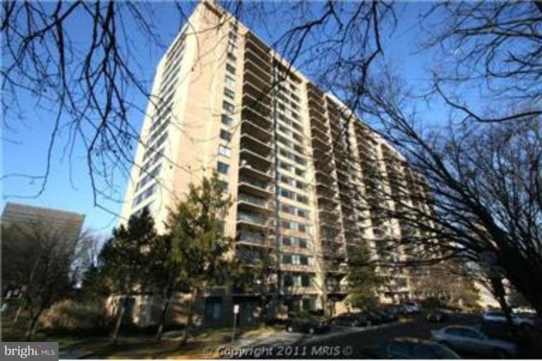 SKYLINE HOUSE - Residential Lease