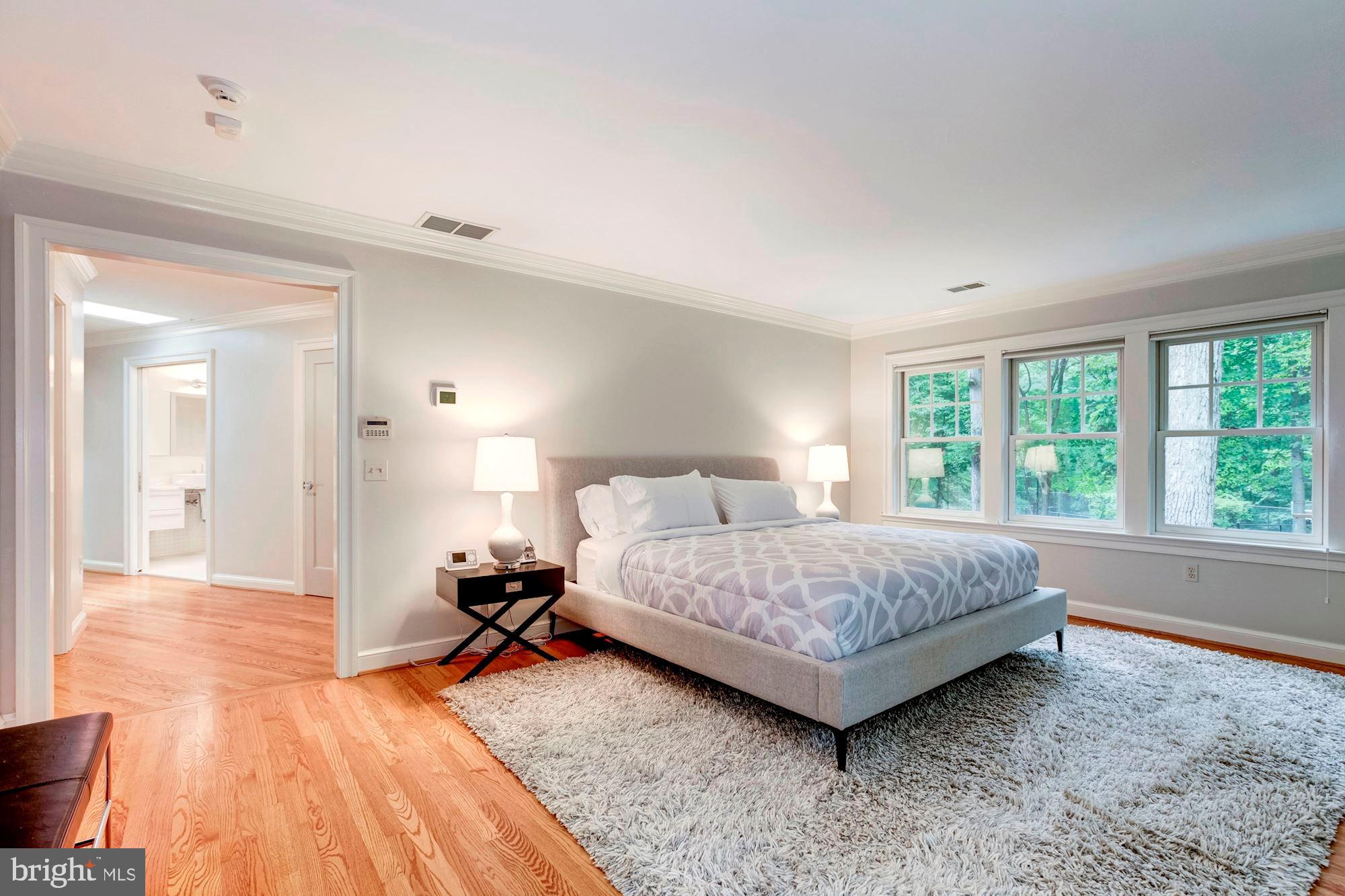 POTOMAC FALLS - Residential