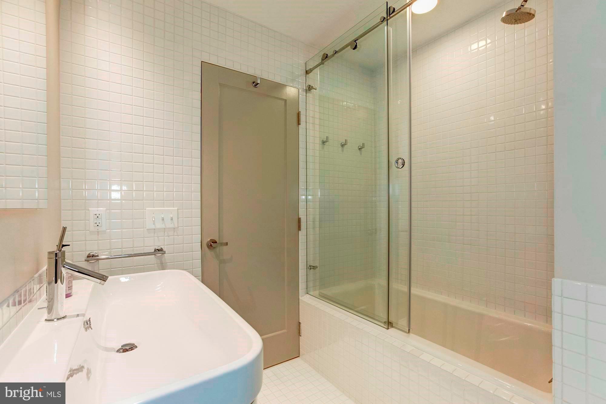 POTOMAC FALLS - Residential