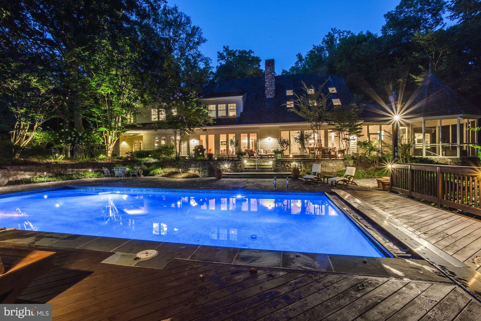 POTOMAC FALLS - Residential