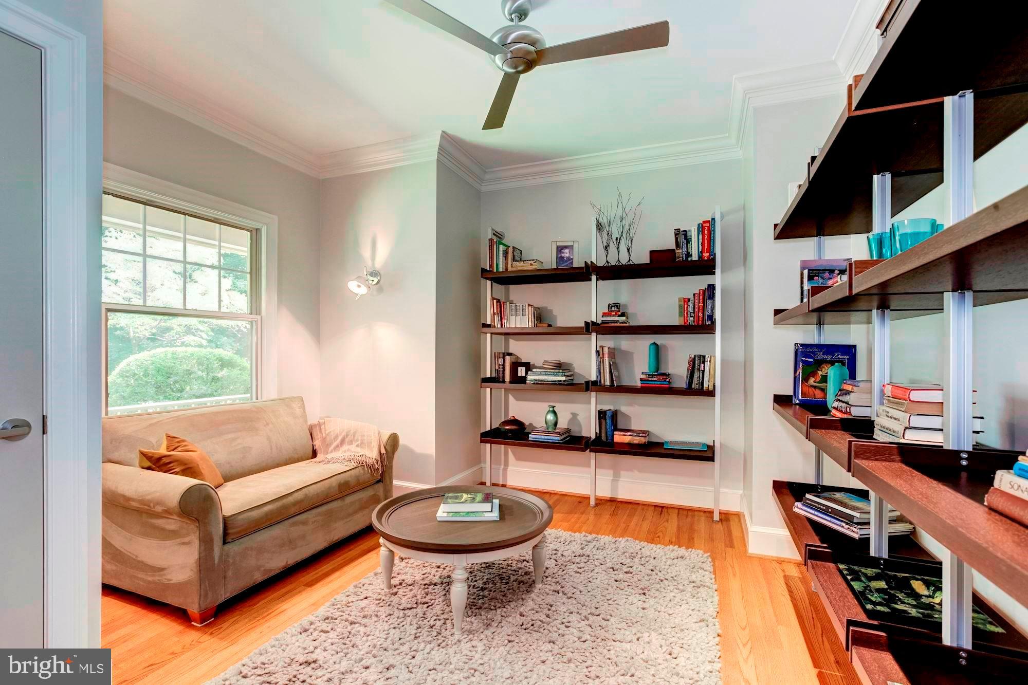 POTOMAC FALLS - Residential