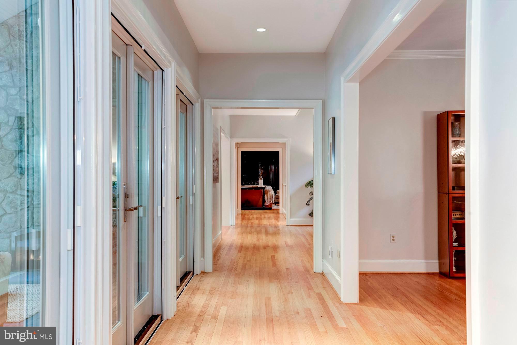 POTOMAC FALLS - Residential