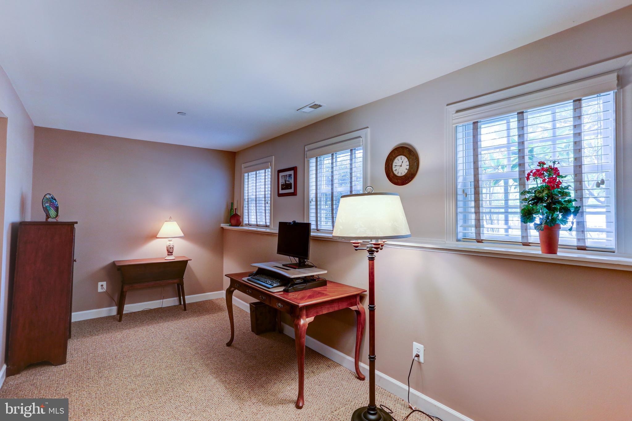 BELVEDERE DOYLE SQ - Residential