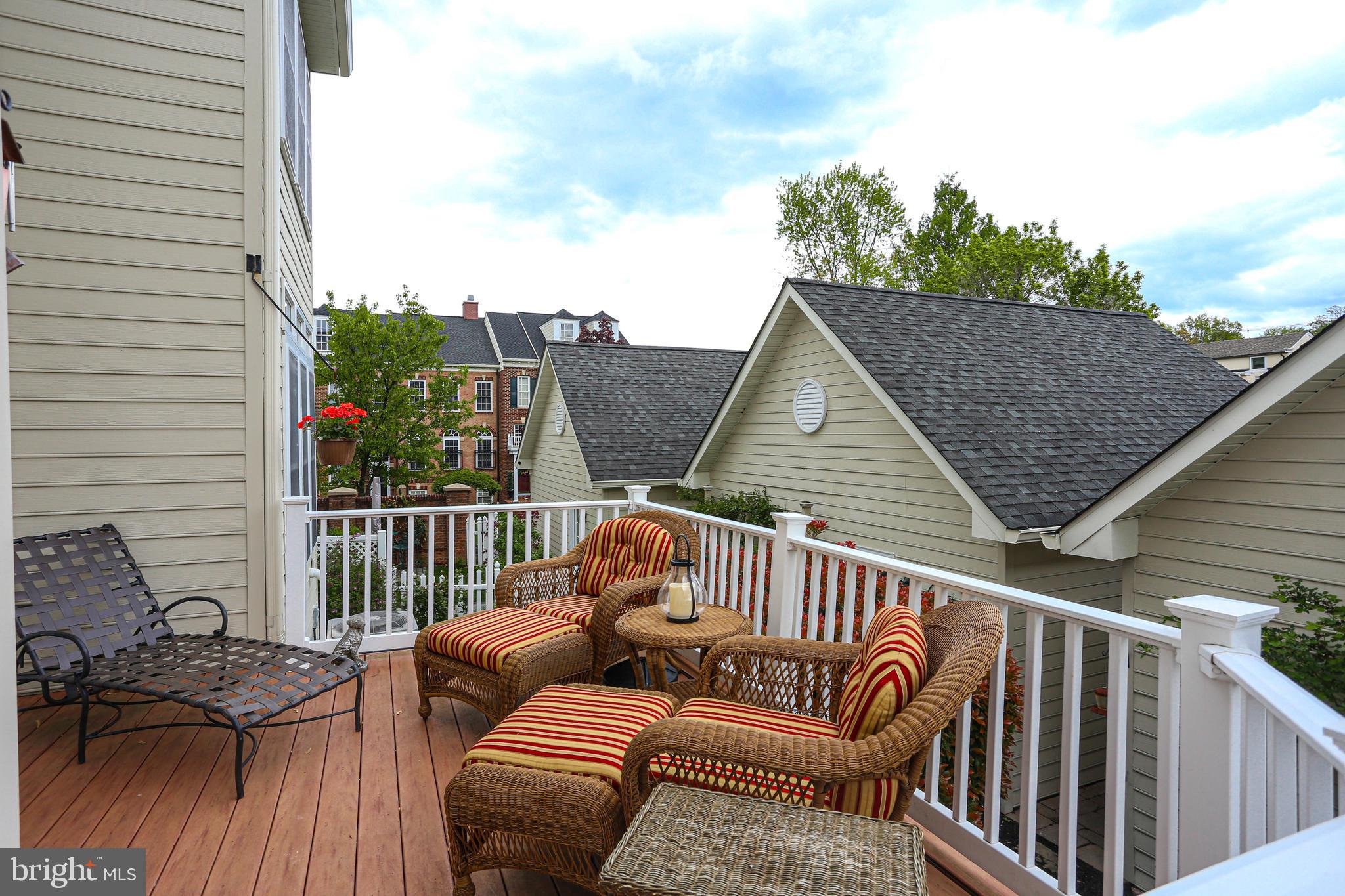 BELVEDERE DOYLE SQ - Residential
