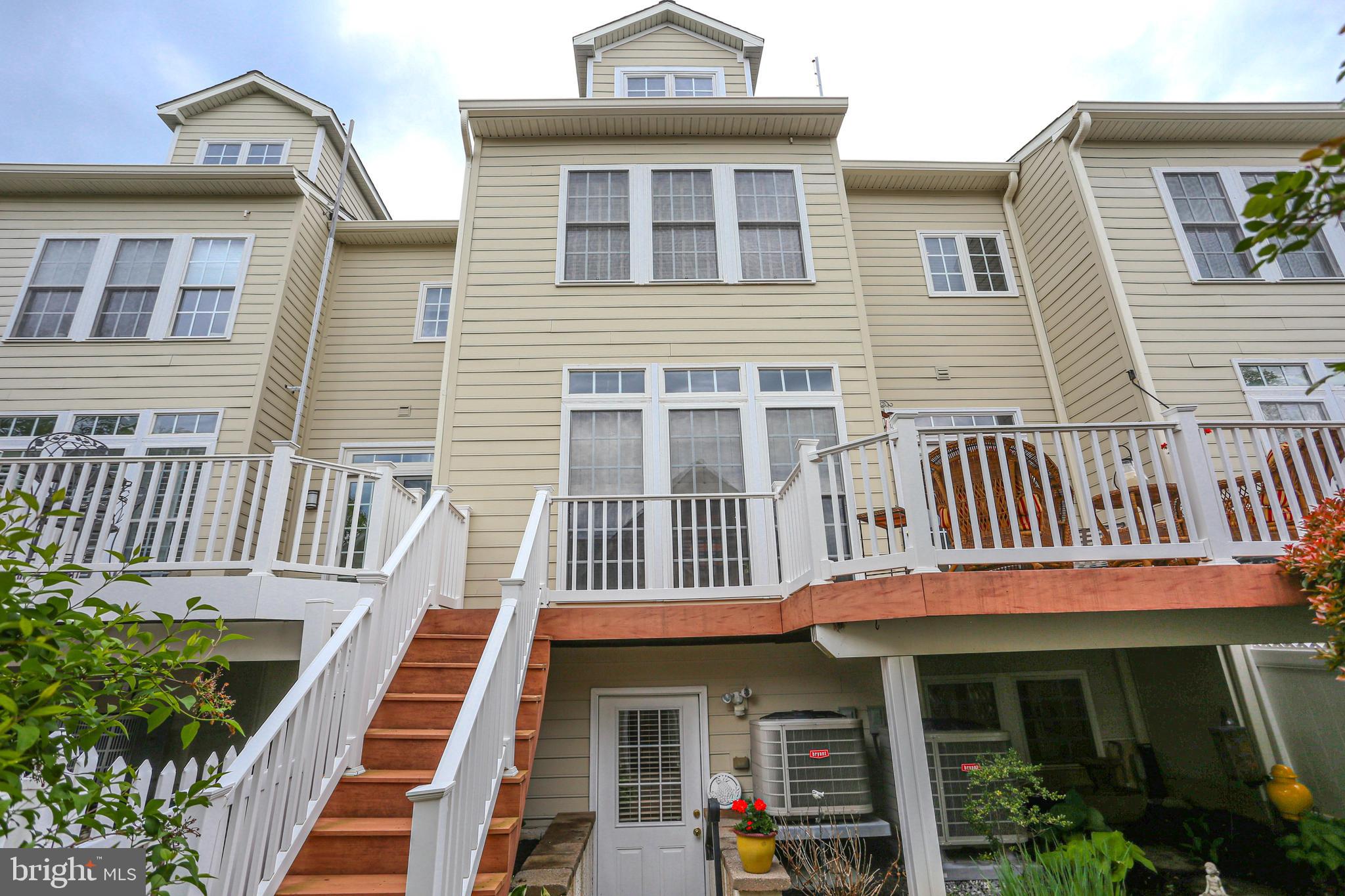 BELVEDERE DOYLE SQ - Residential
