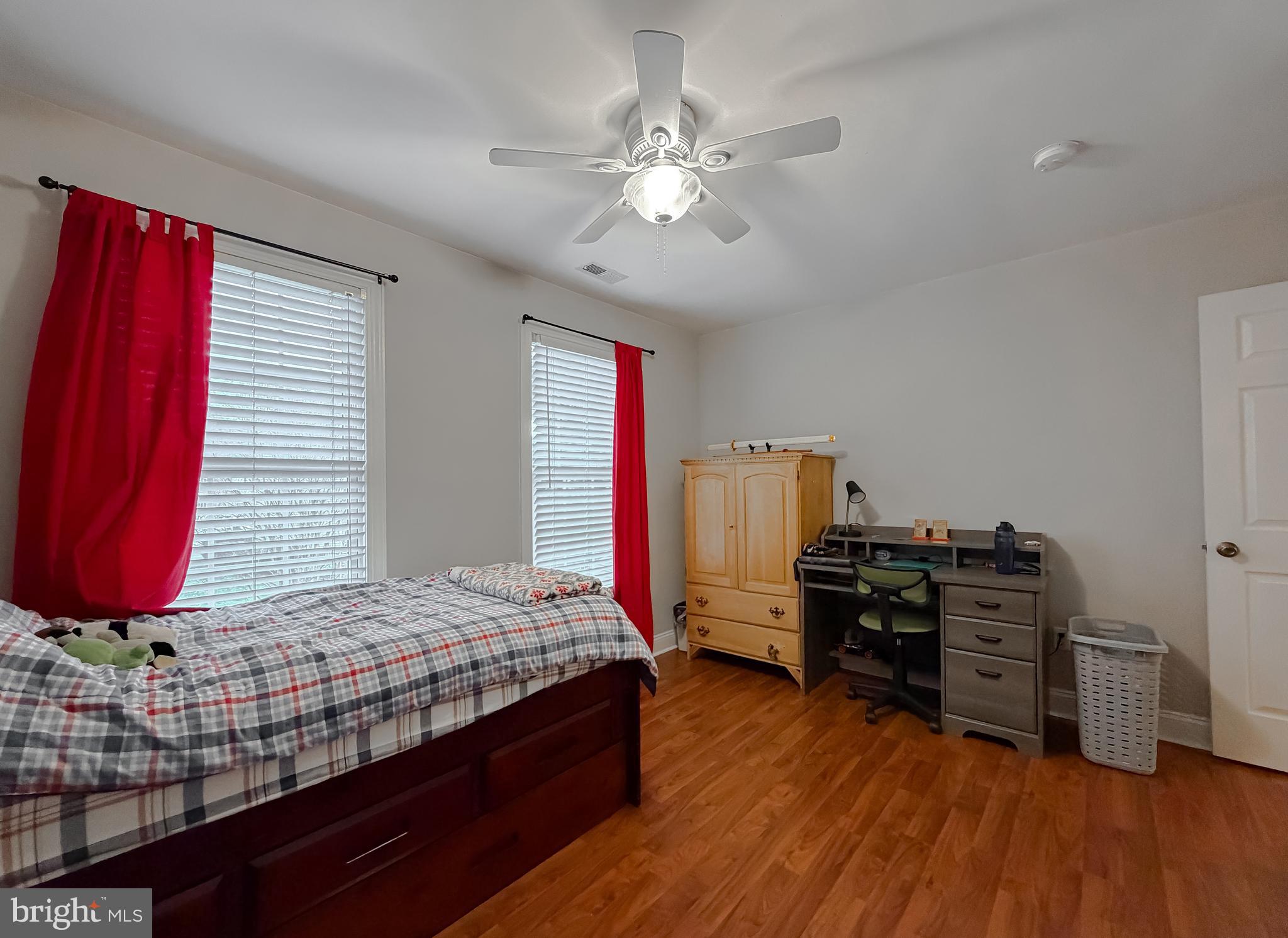 ESTATES AT SINGLETREE - Residential