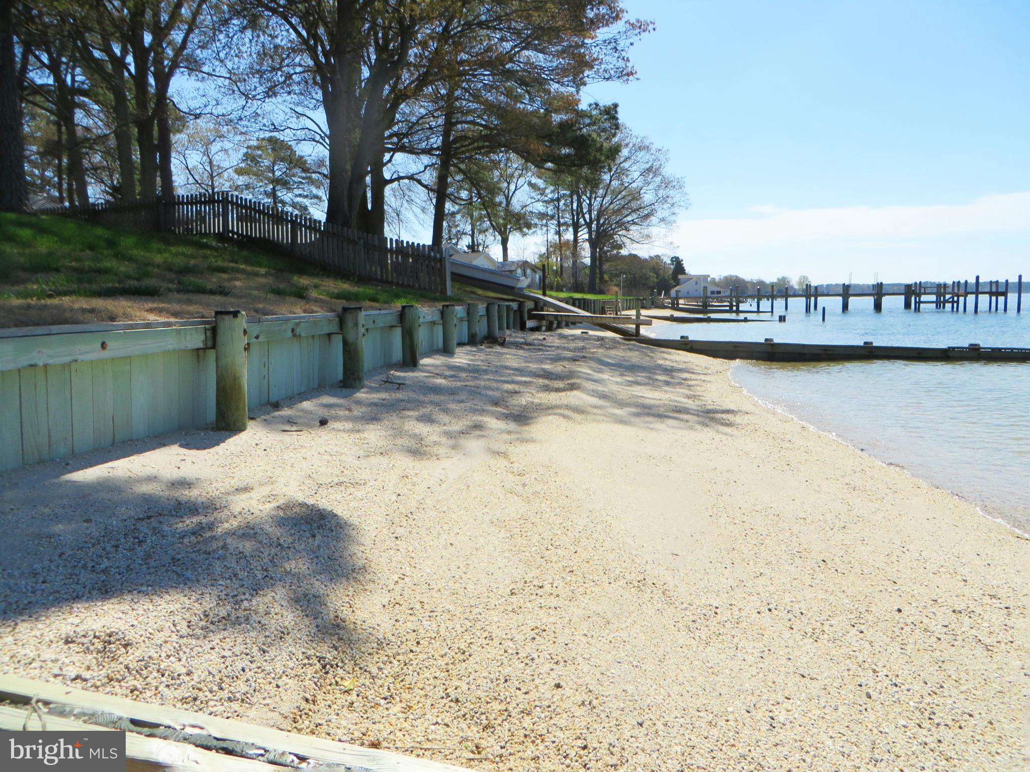 LANEDON - Residential