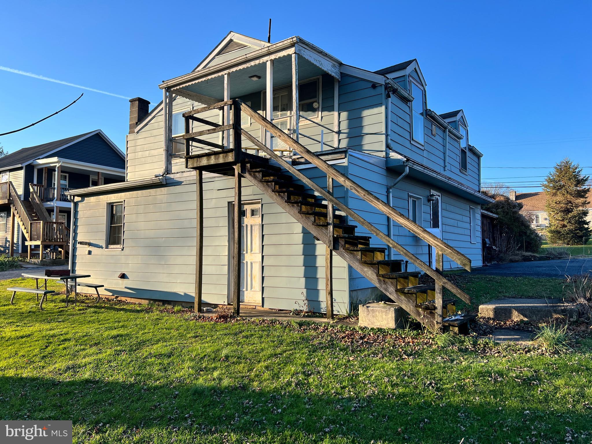 58 W CHARLOTTE STREET