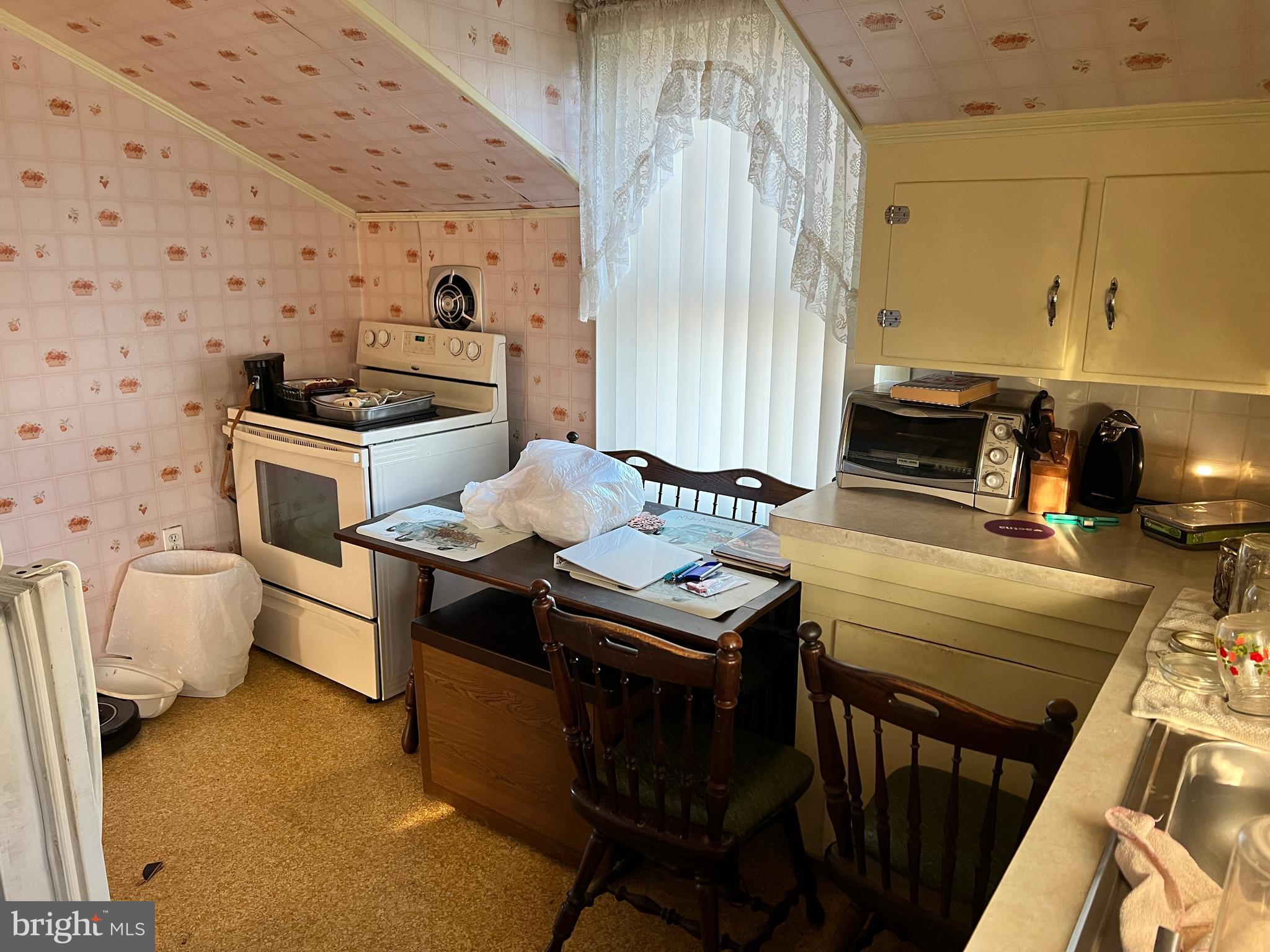 MILLERSVILLE BOROUGH - Residential