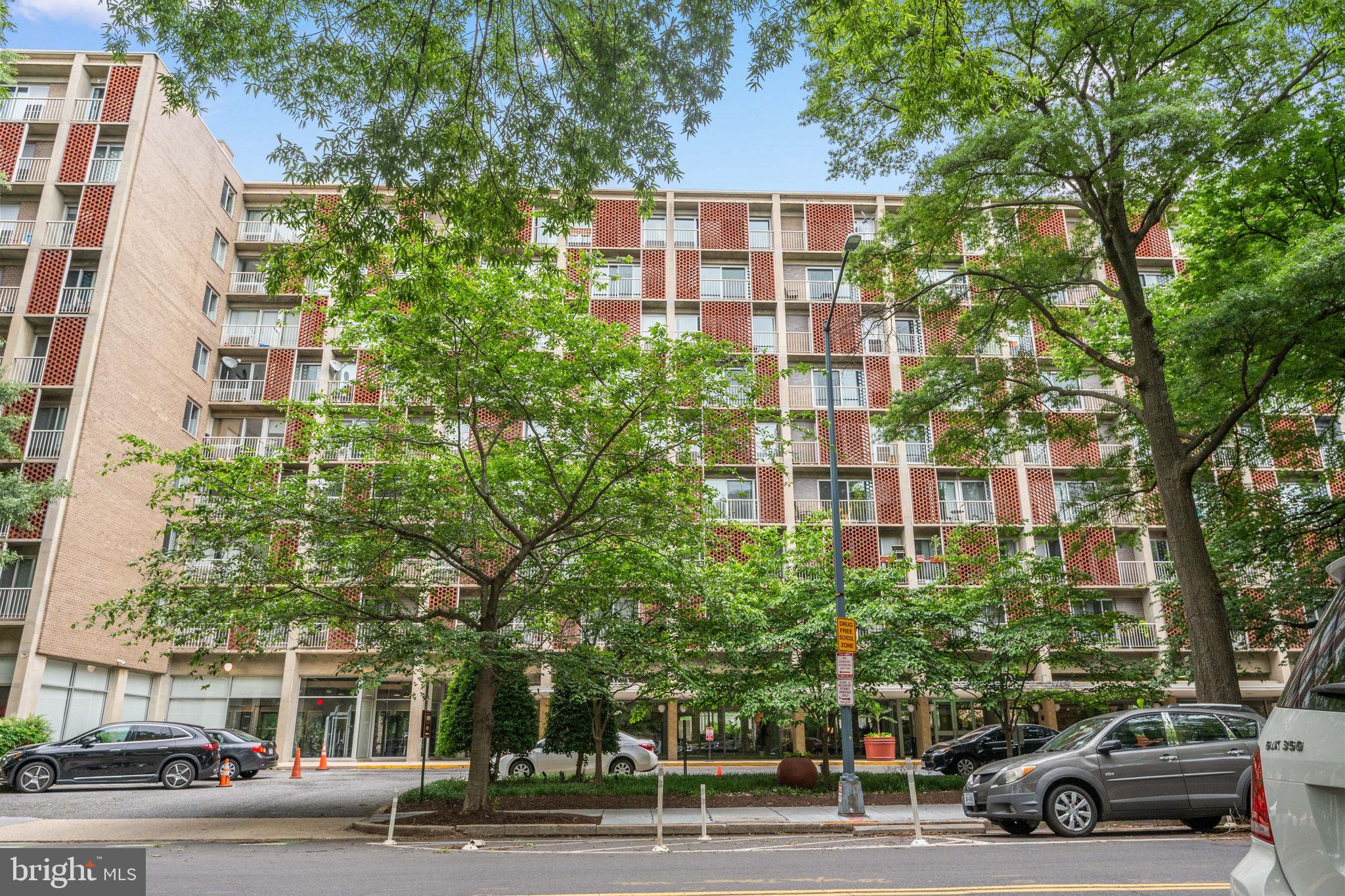 800 4TH STREET SW N307