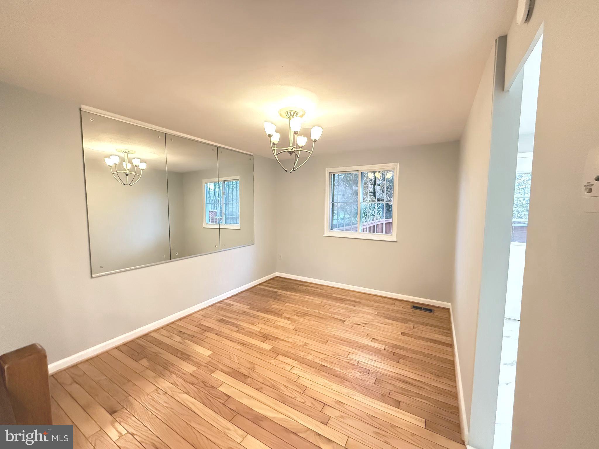 MILL CREEK SOUTH - Residential