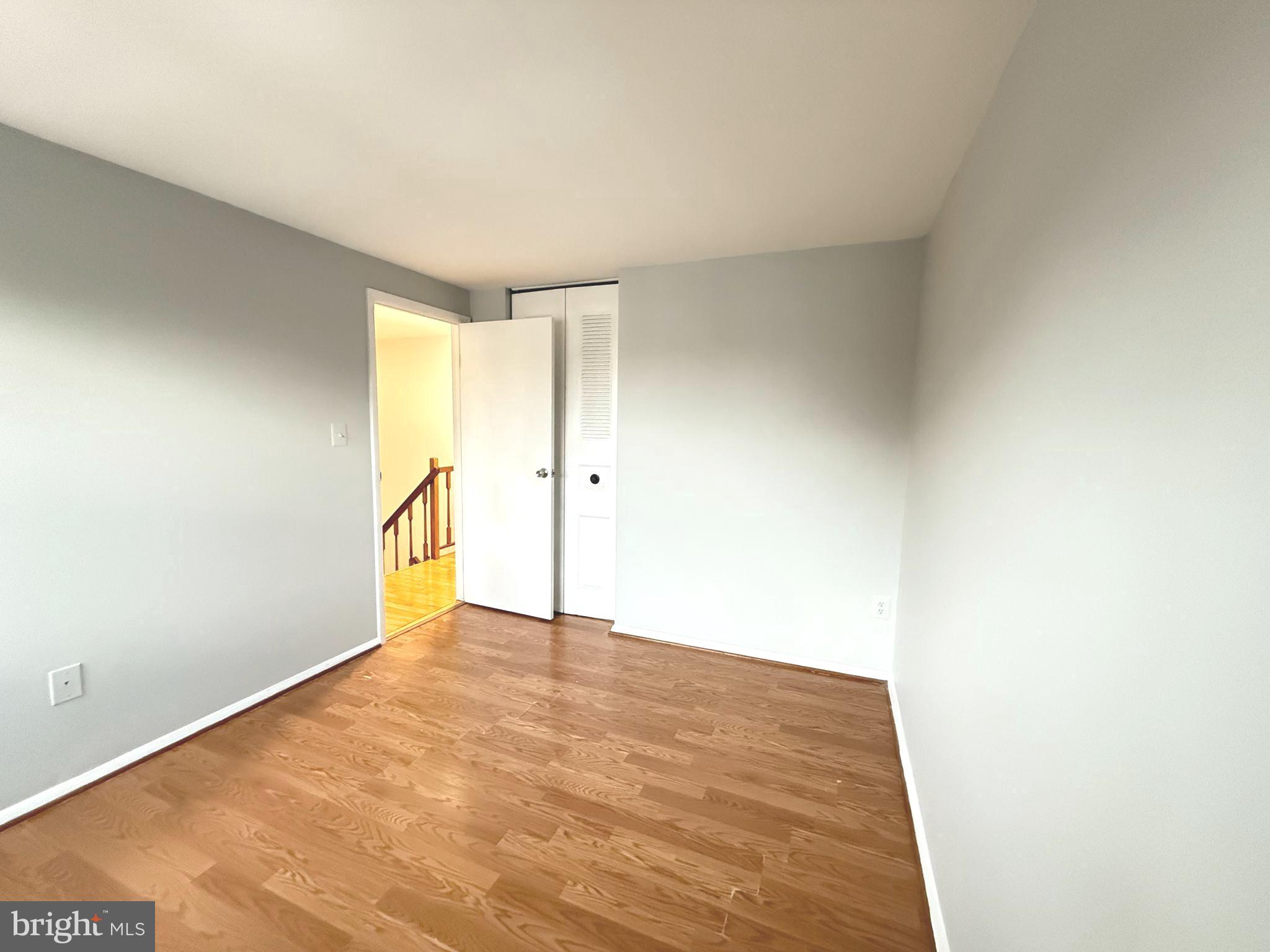 MILL CREEK SOUTH - Residential