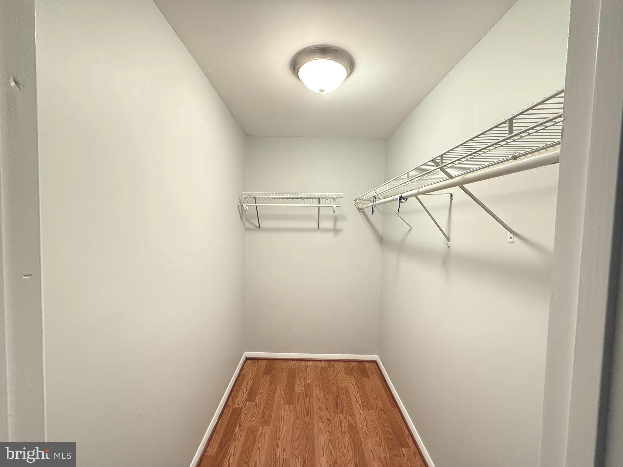 MILL CREEK SOUTH - Residential