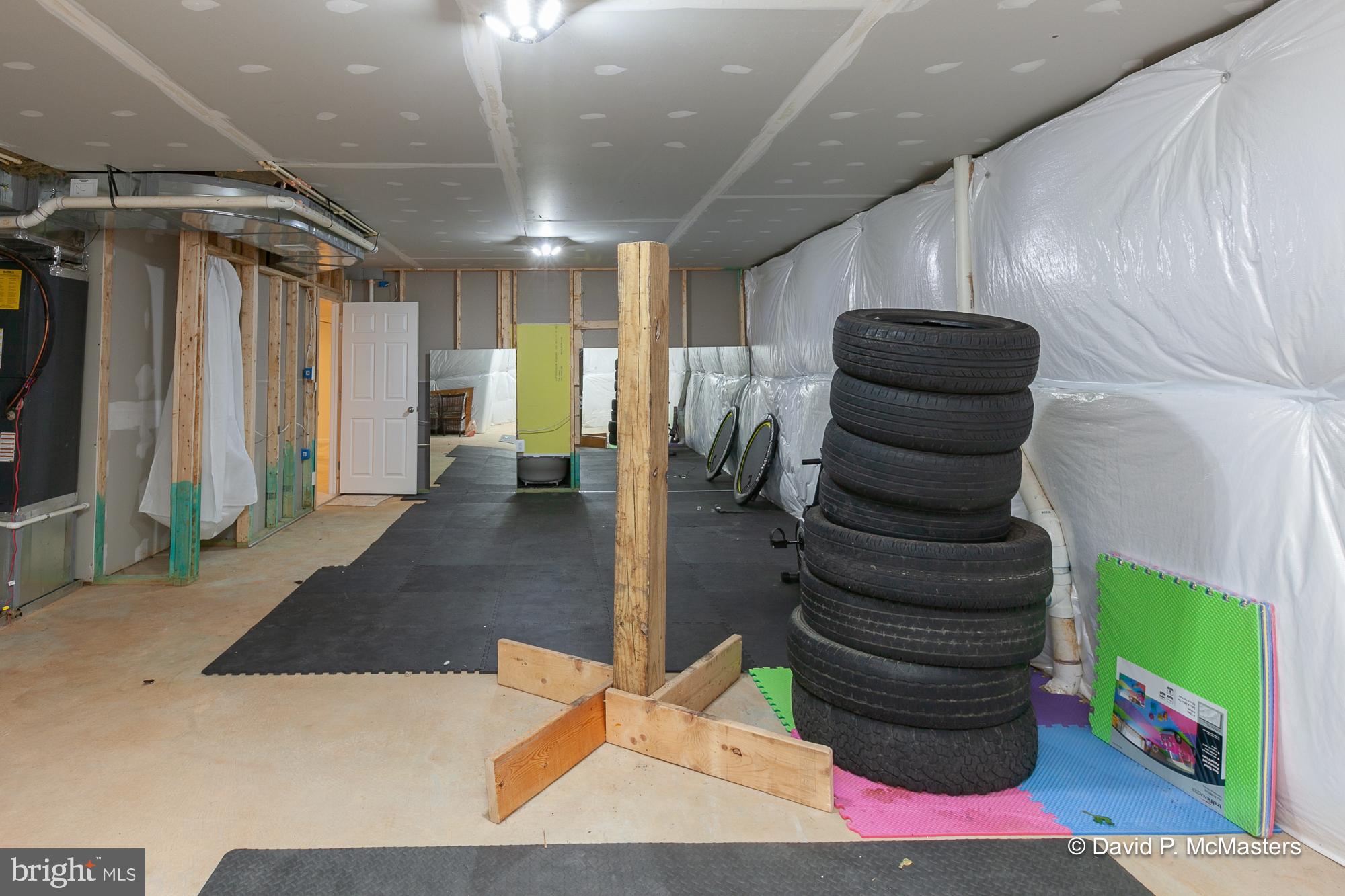 SHENANDOAH SPRINGS - Residential