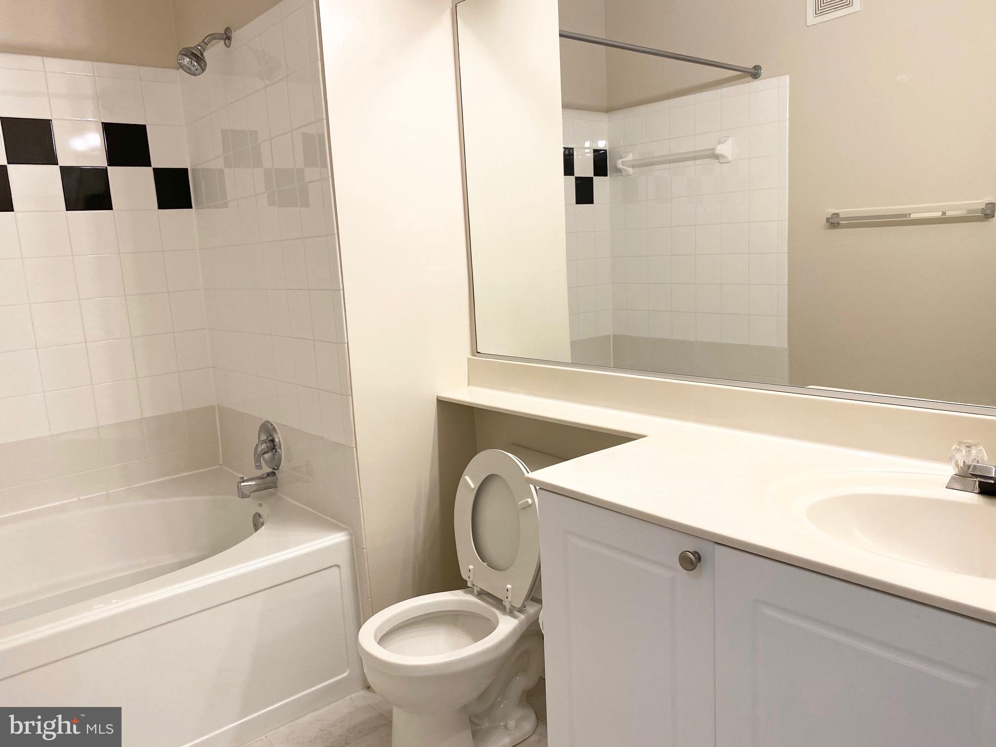 MARQUIS AT VIENNA STATION - Residential Lease