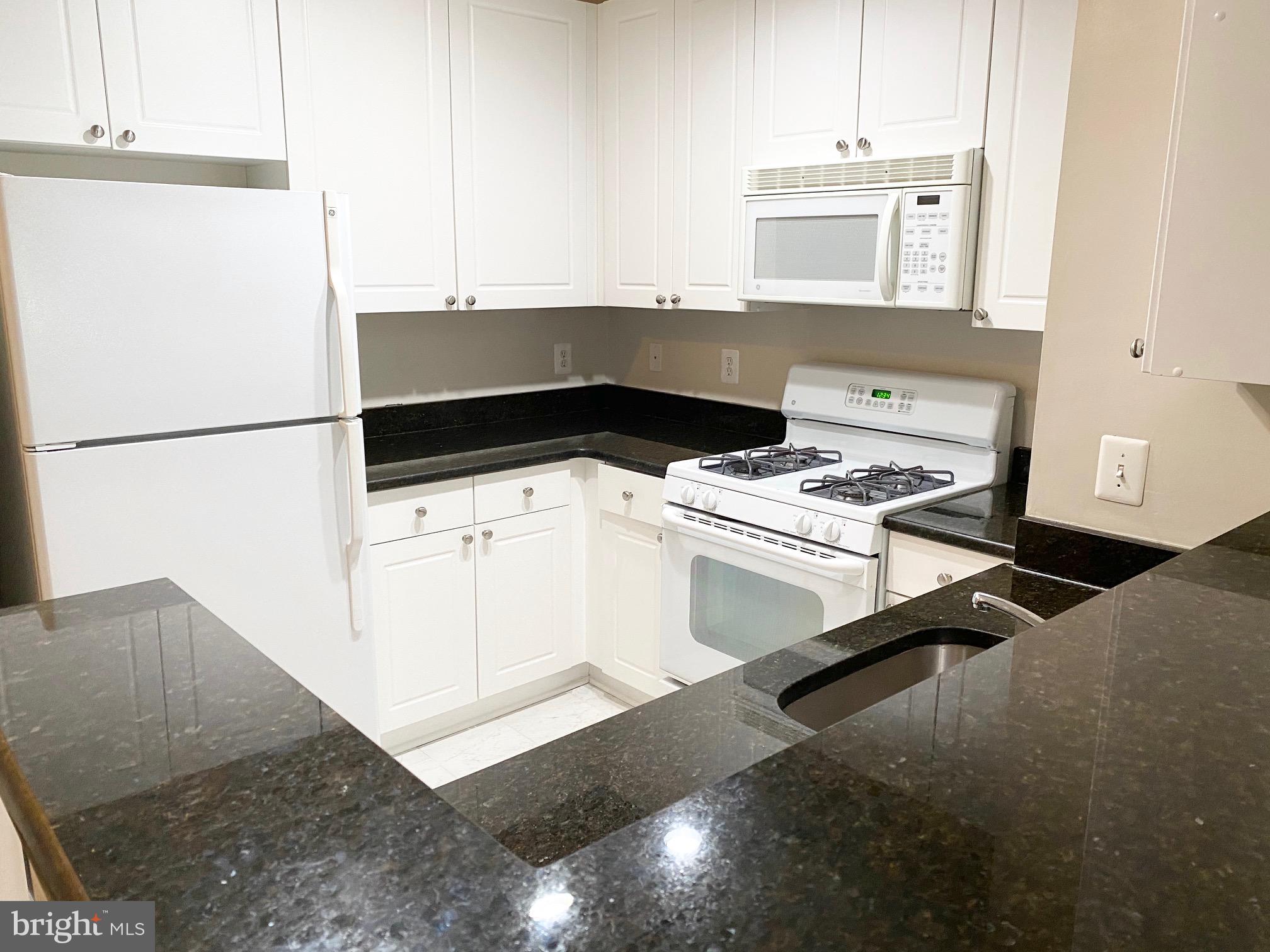 MARQUIS AT VIENNA STATION - Residential Lease