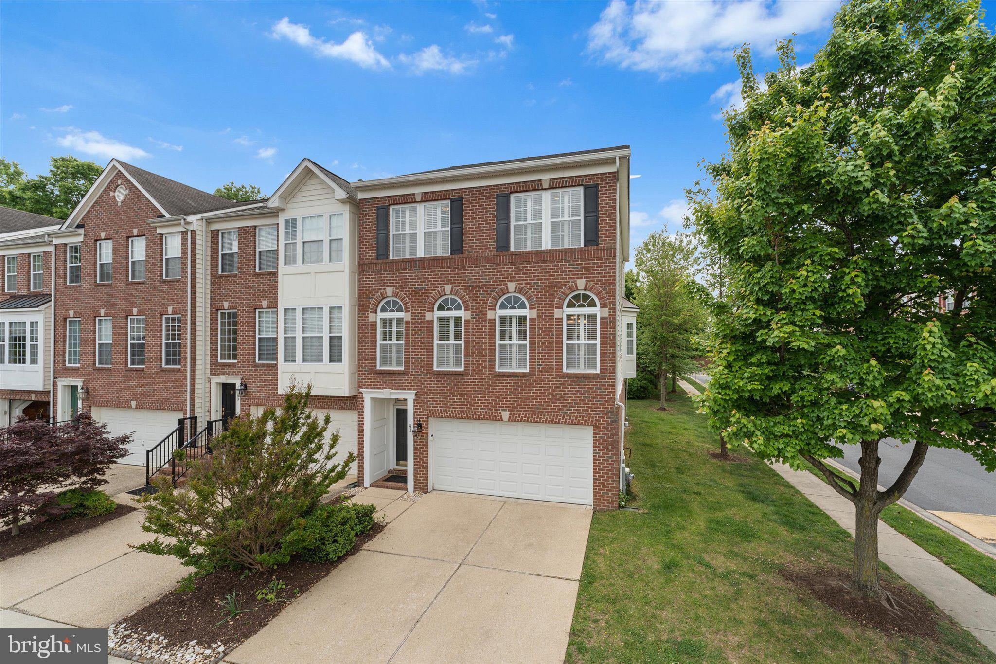 41 IDLECREEK LANE