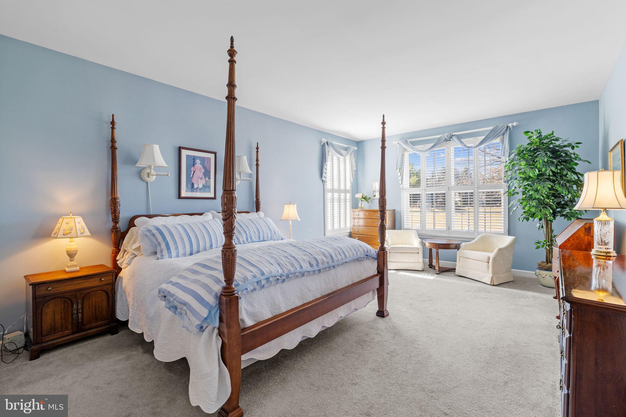 FOUR SEASONS AT FARM - Residential